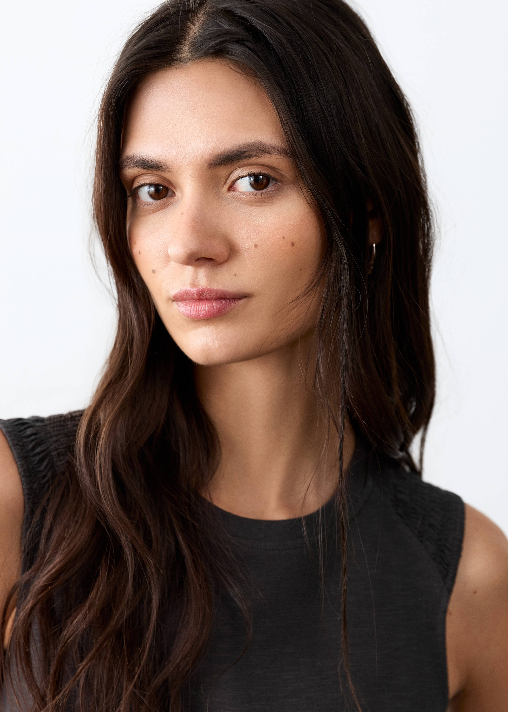 Maxi dress with slit details - Details of the article 1