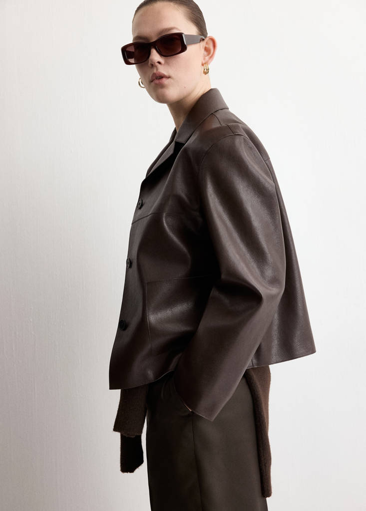 High-waisted lyocell trousers — Chocolate