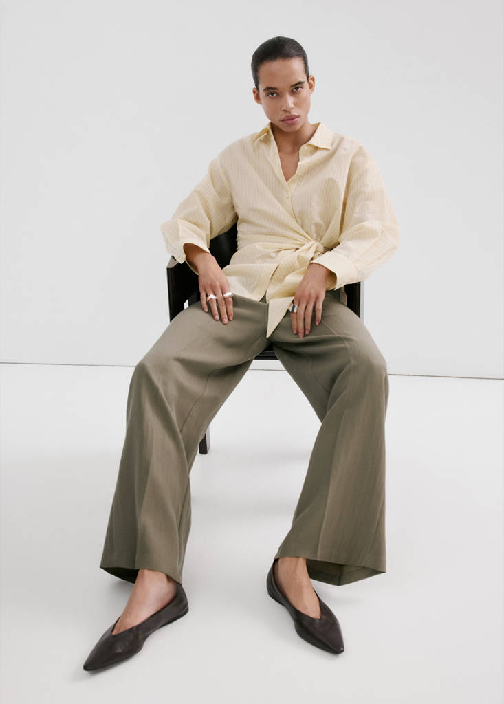 High-waisted lyocell trousers — Khaki