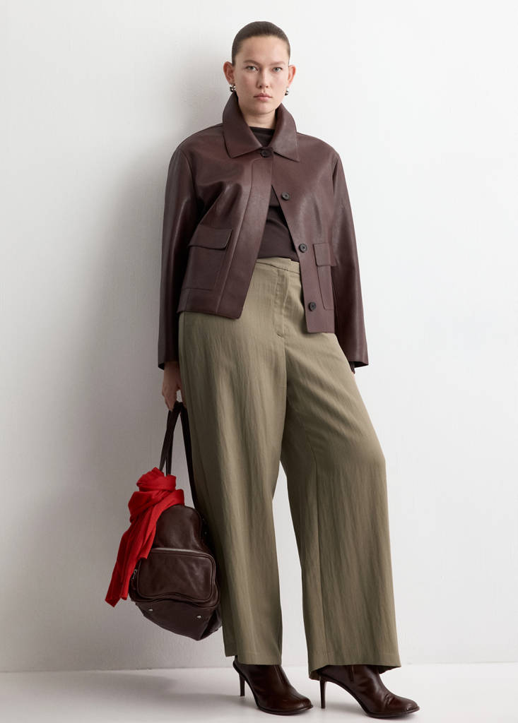 High-waisted lyocell trousers — Khaki