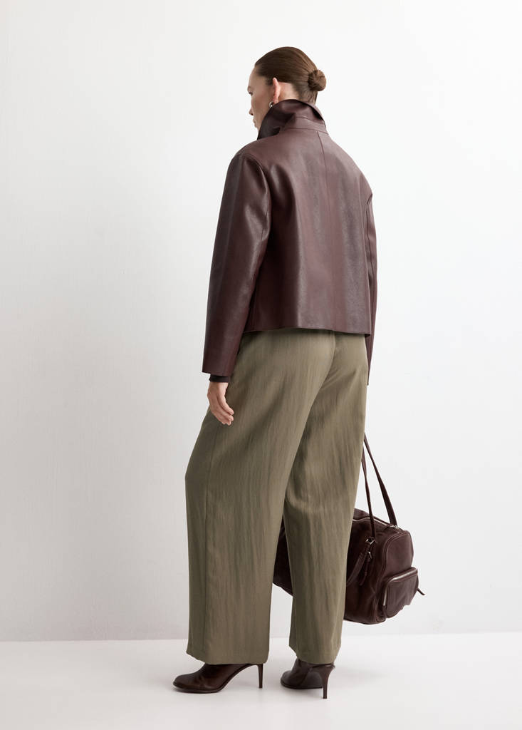 High-waisted lyocell trousers — Khaki