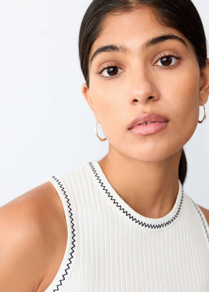 Top with contrasting trims — Off White
