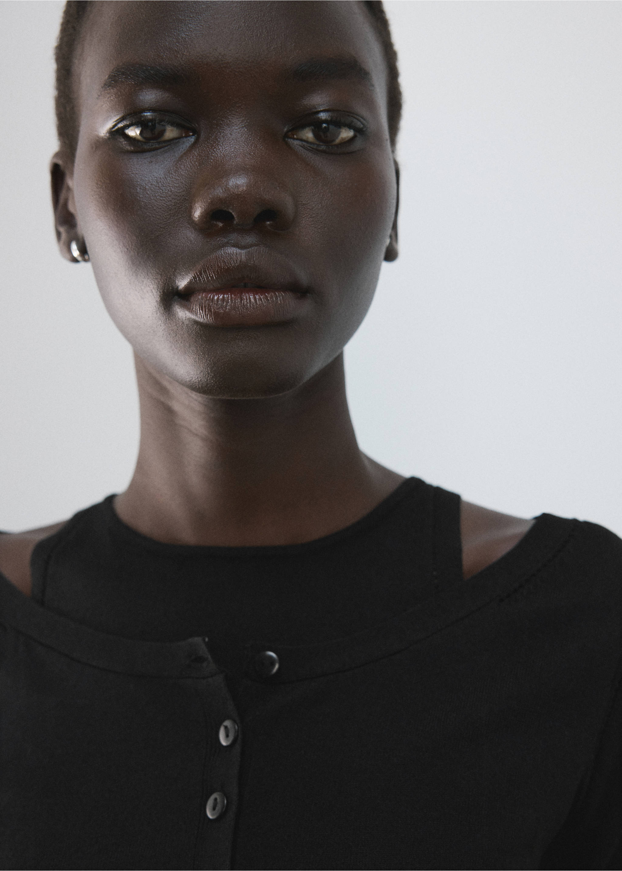 Combined knitted sweater - Details of the article 1, Black. Ref: 27065979-00.