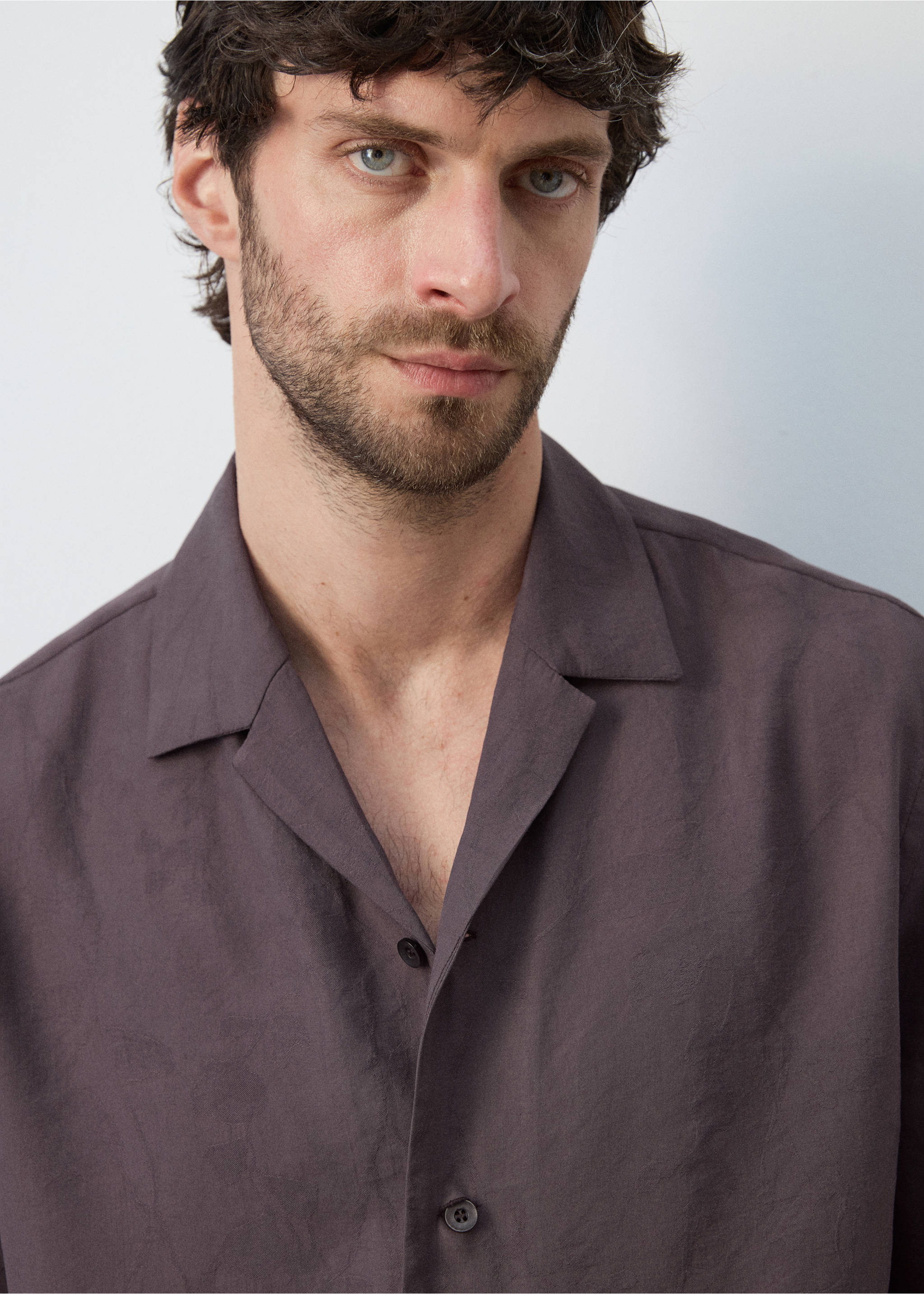 Camisa fluida com gola bowling - Pormenor do artigo 1, Cereja. Ref: 27065987-00.