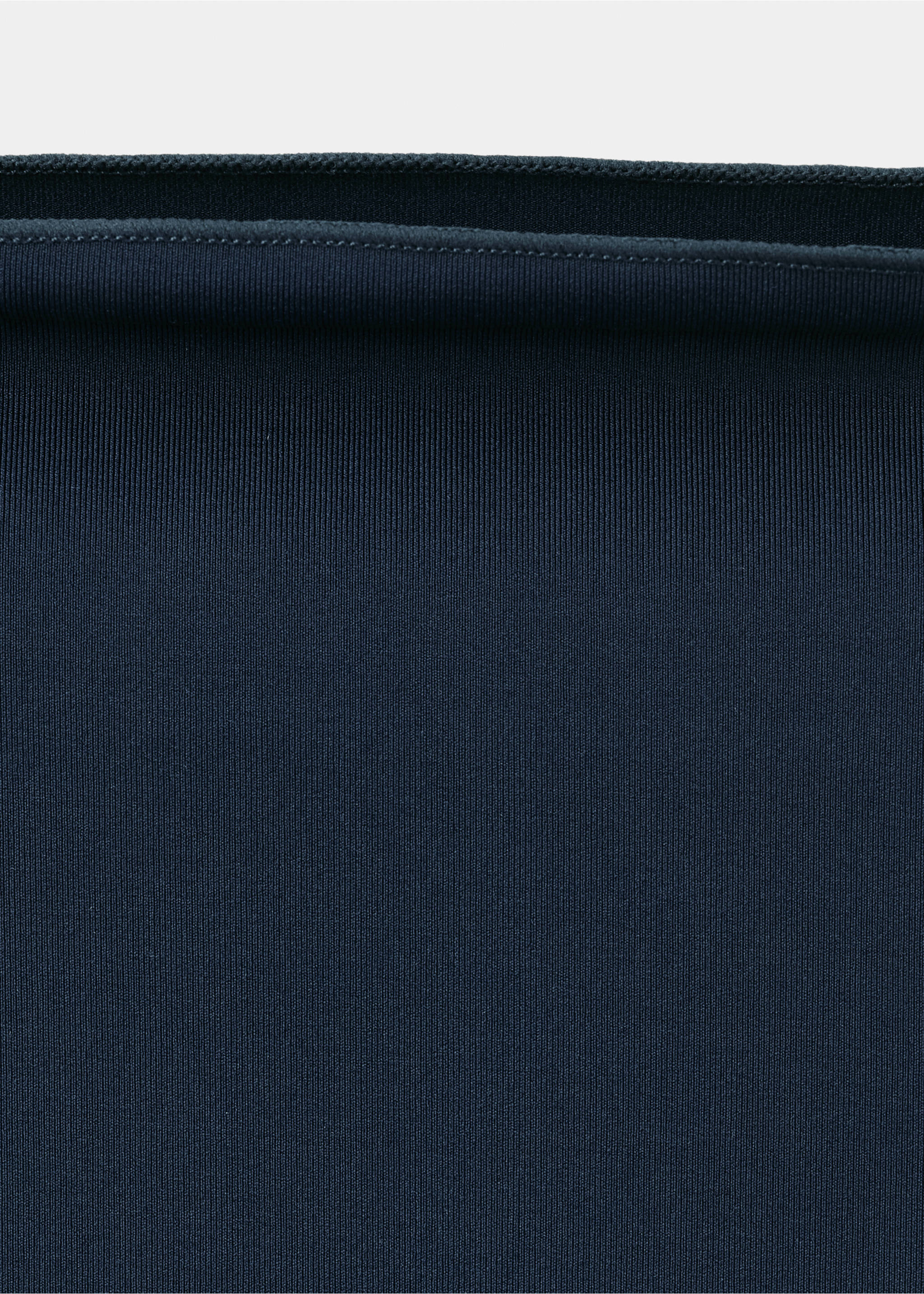 Fitted bandeau top - Details of the article 8, Blue. Ref: 27065995-00.