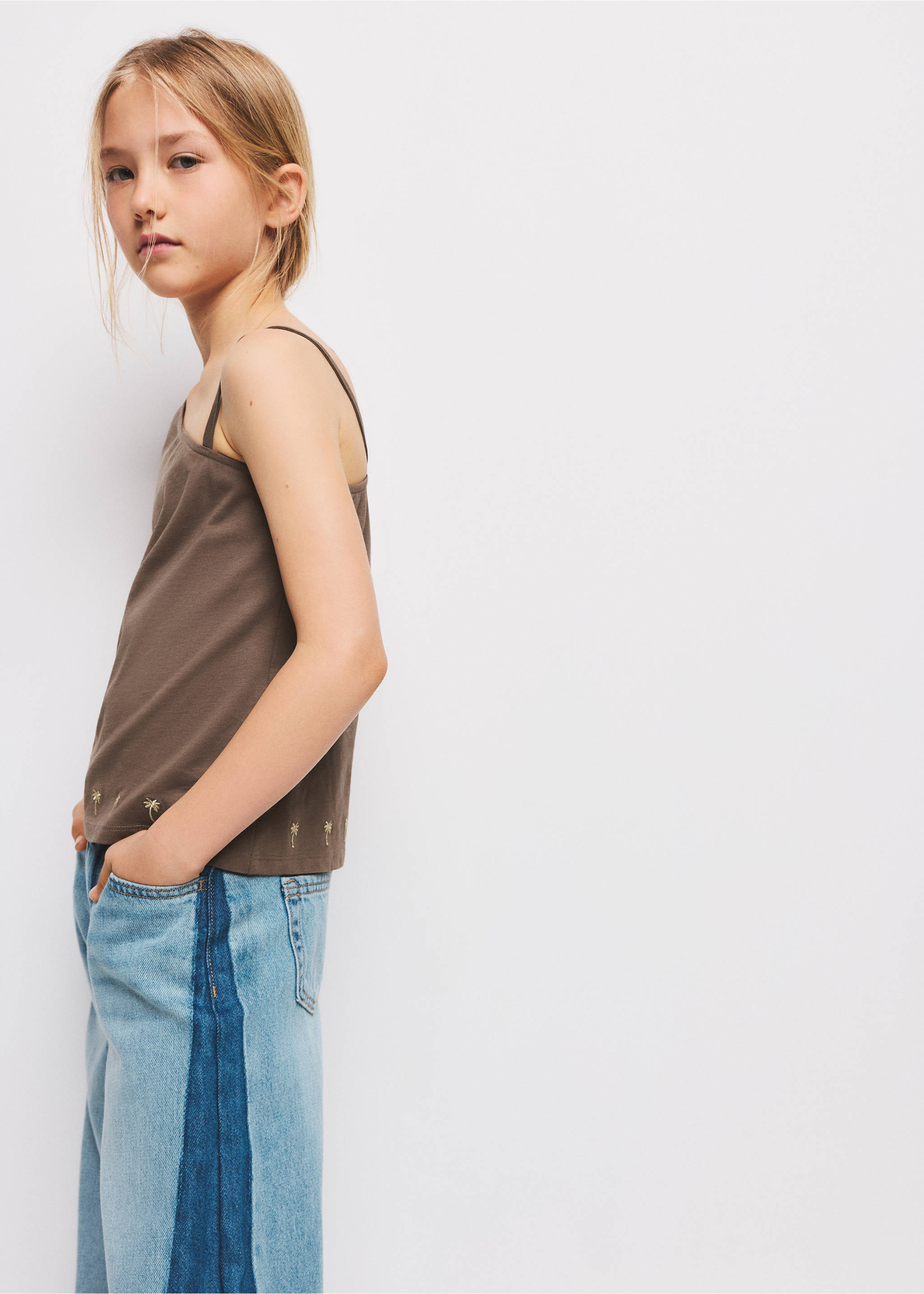 Asymmetric embroidered T-shirt - Medium plane, Brown. Ref: 27066338-00.