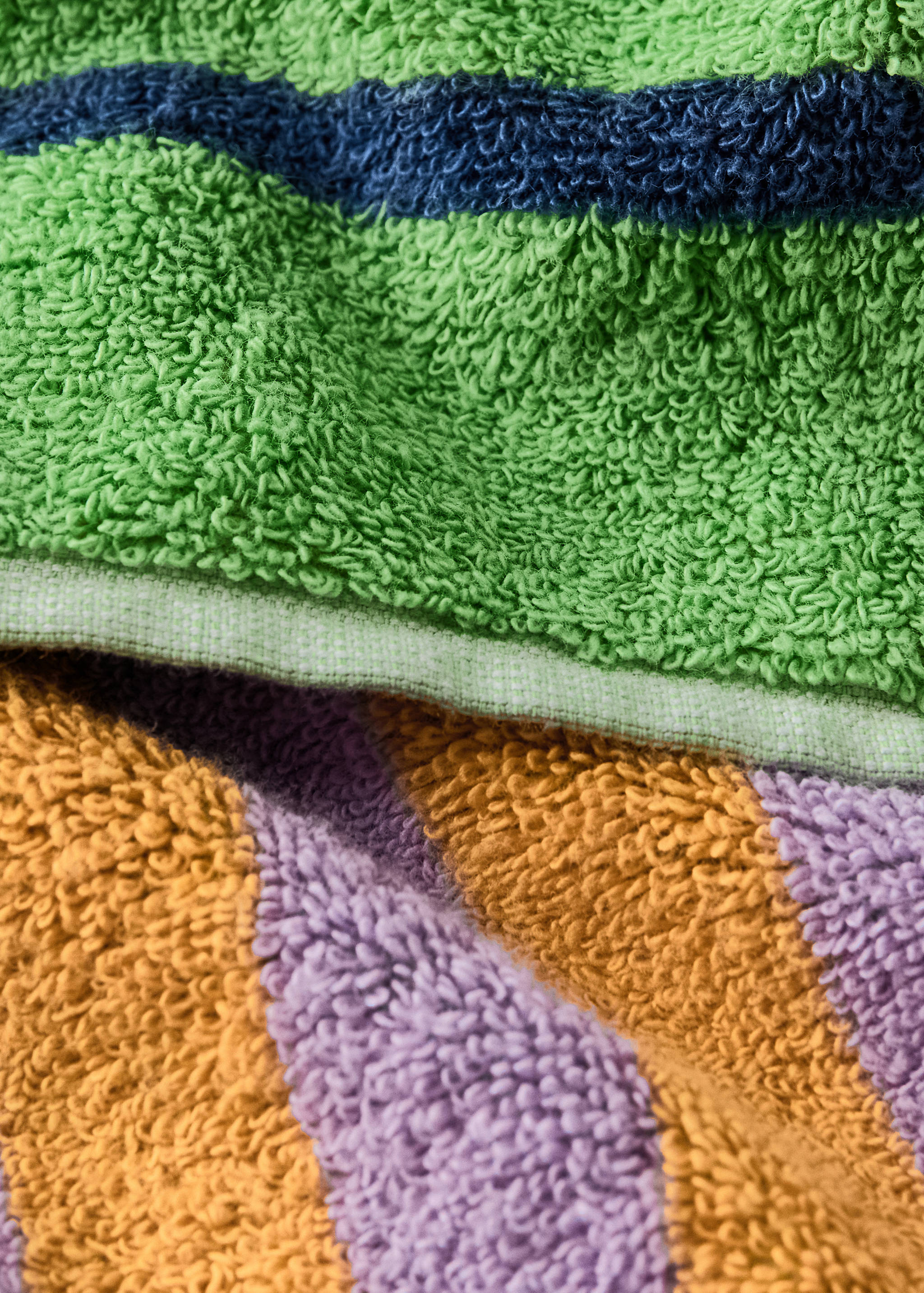 Reversible striped beach towel - Details of the article 1