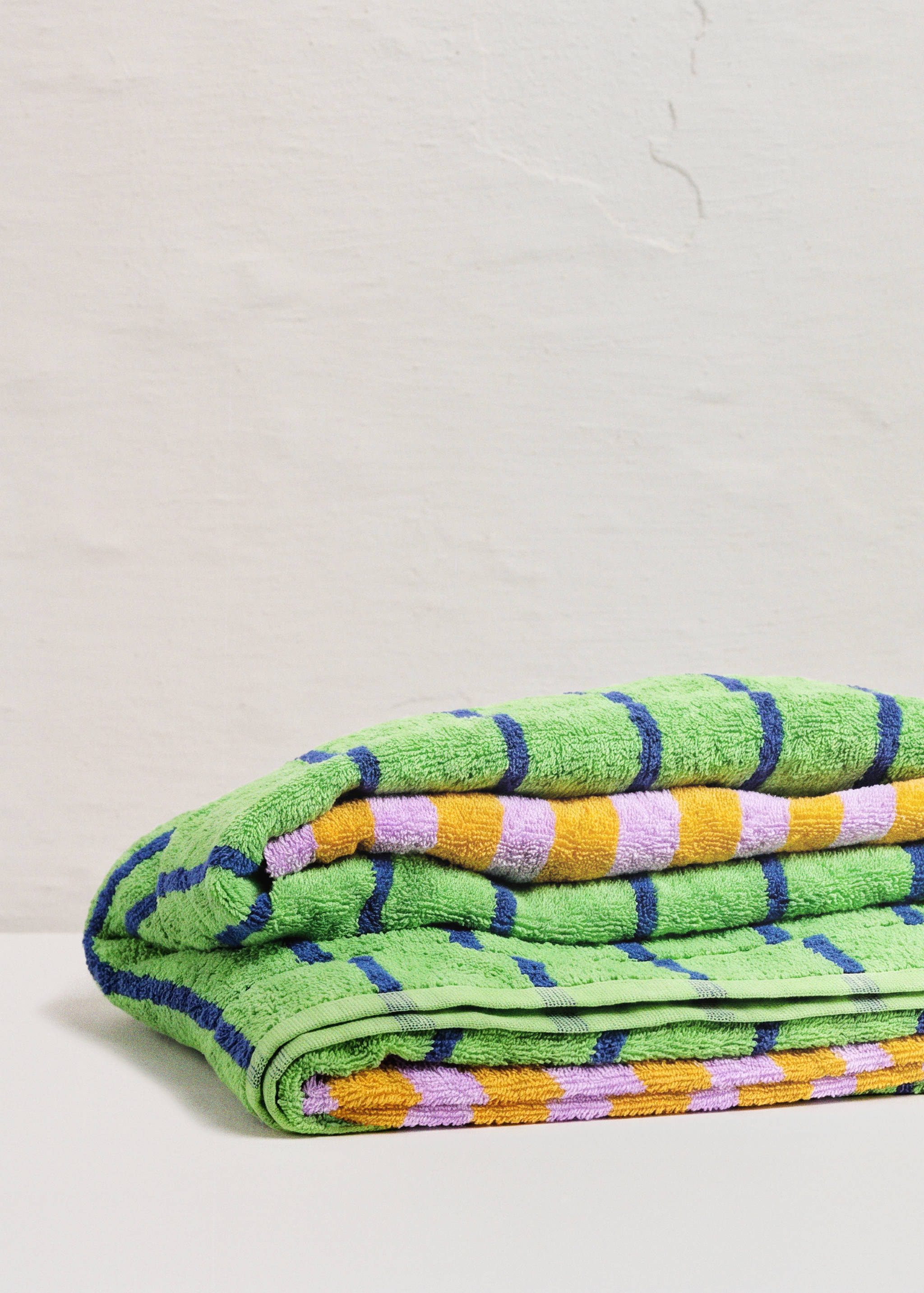 Reversible striped beach towel - Details of the article 5