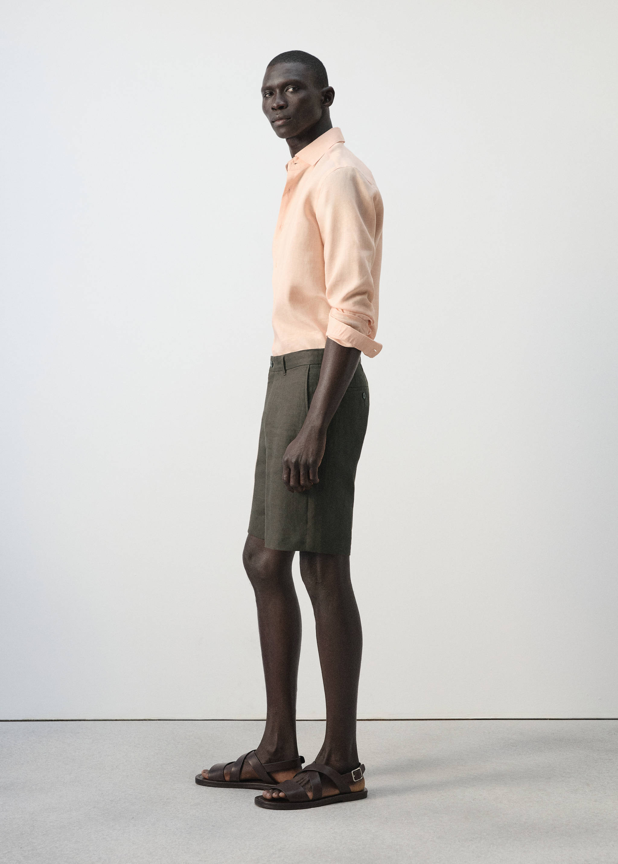 Bermuda slim-fit 100 % lin - Détail de l'article 2