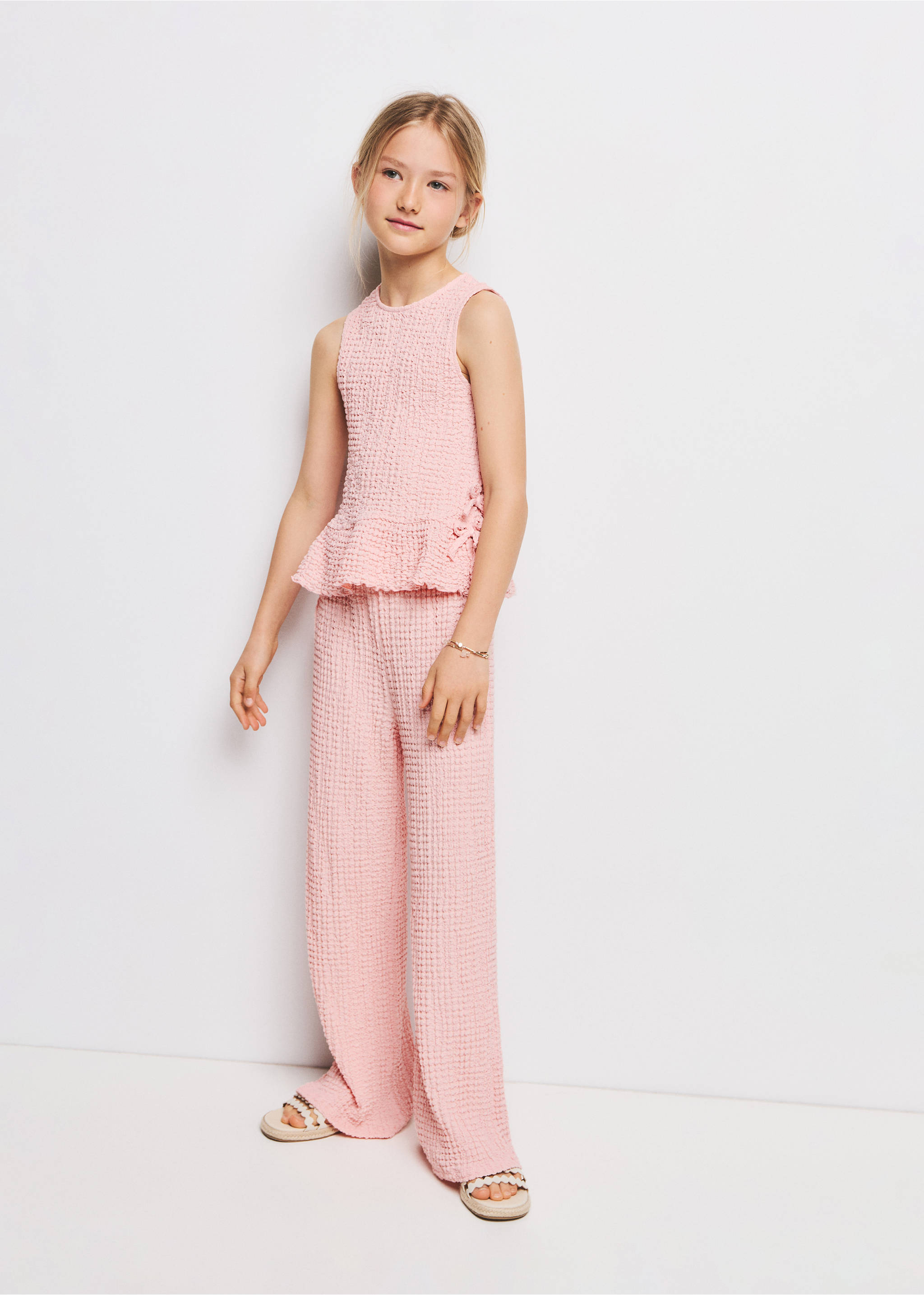 Textured flowy trousers - General plane, Pink. Ref: 27066750-00.