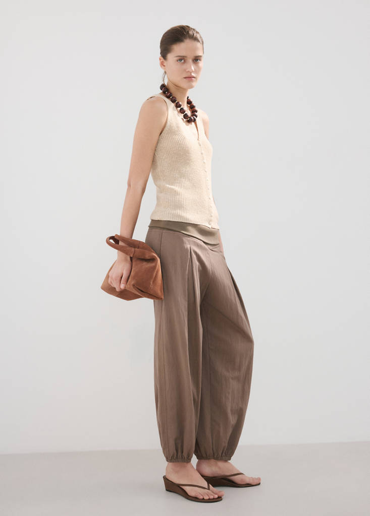 Openwork knitted waistcoat — Sand