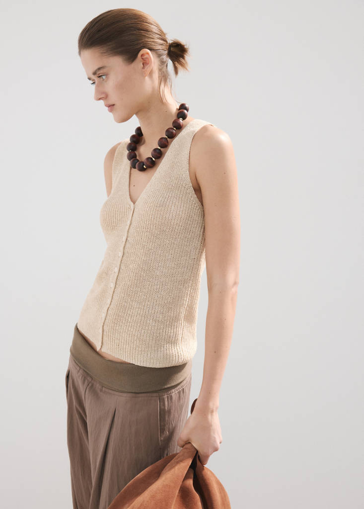Openwork knitted waistcoat — Sand