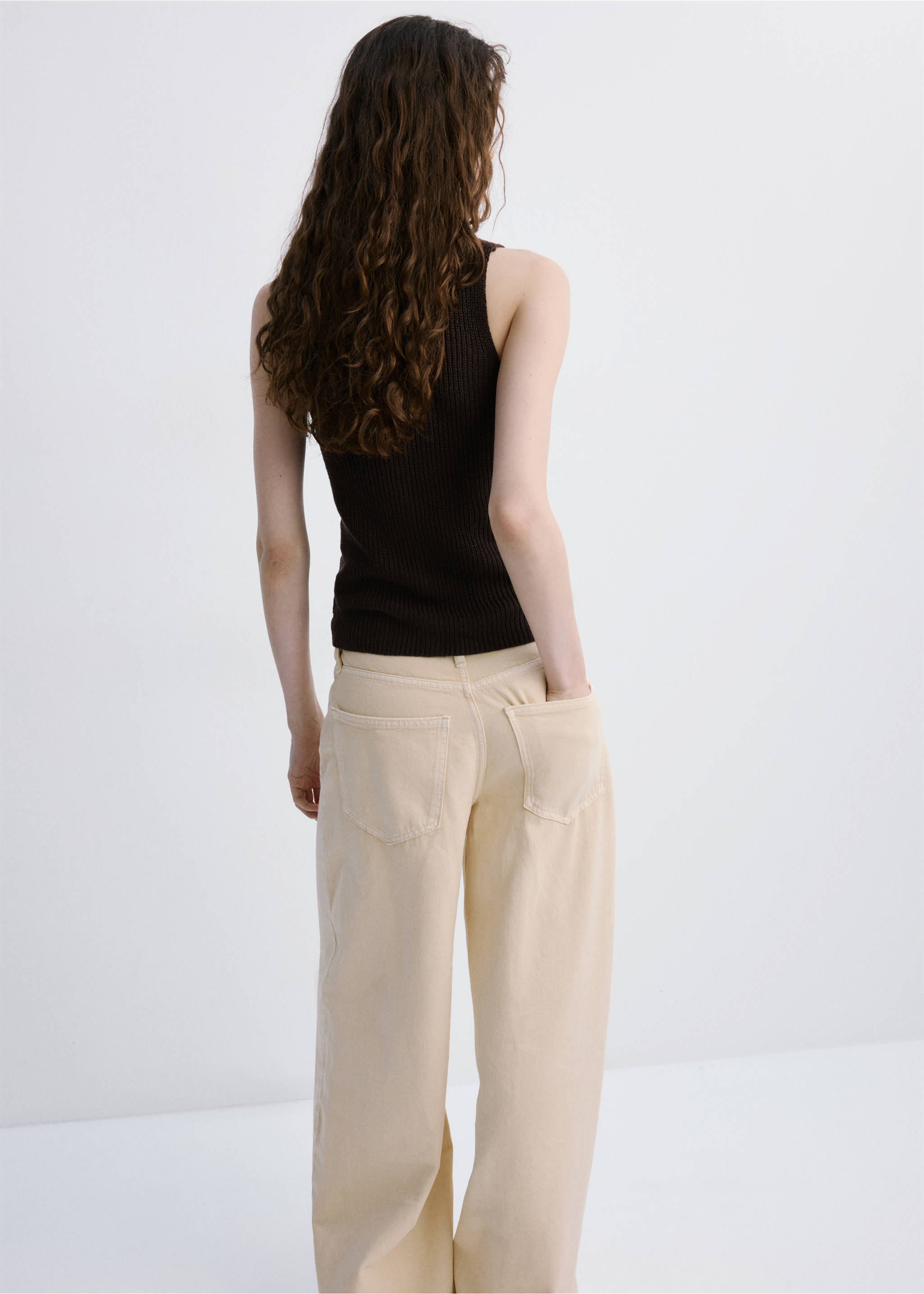 Chaleco punto calado - Reverso del artículo, Chocolate. Ref: 27067137-00.