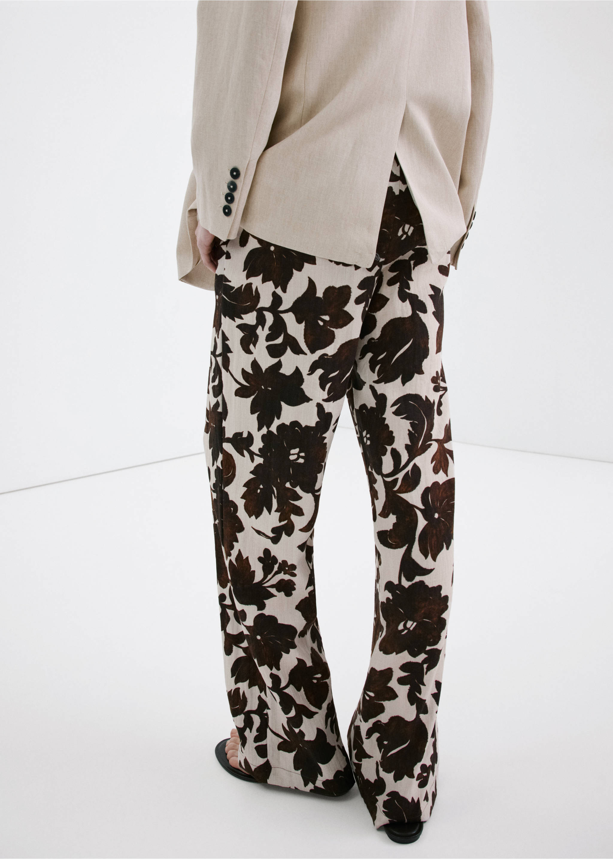 Pantalons estampat floral - Revers de l'article, Marró. Ref: 27067148-00.