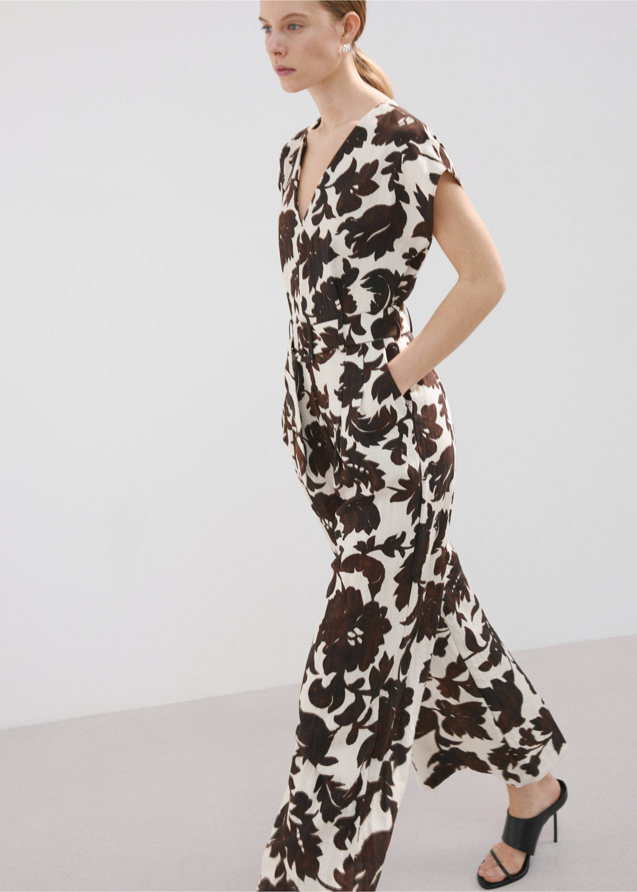 Floral print jumpsuit with belt - Medium plane, Ecru. Ref: 27067152-00.