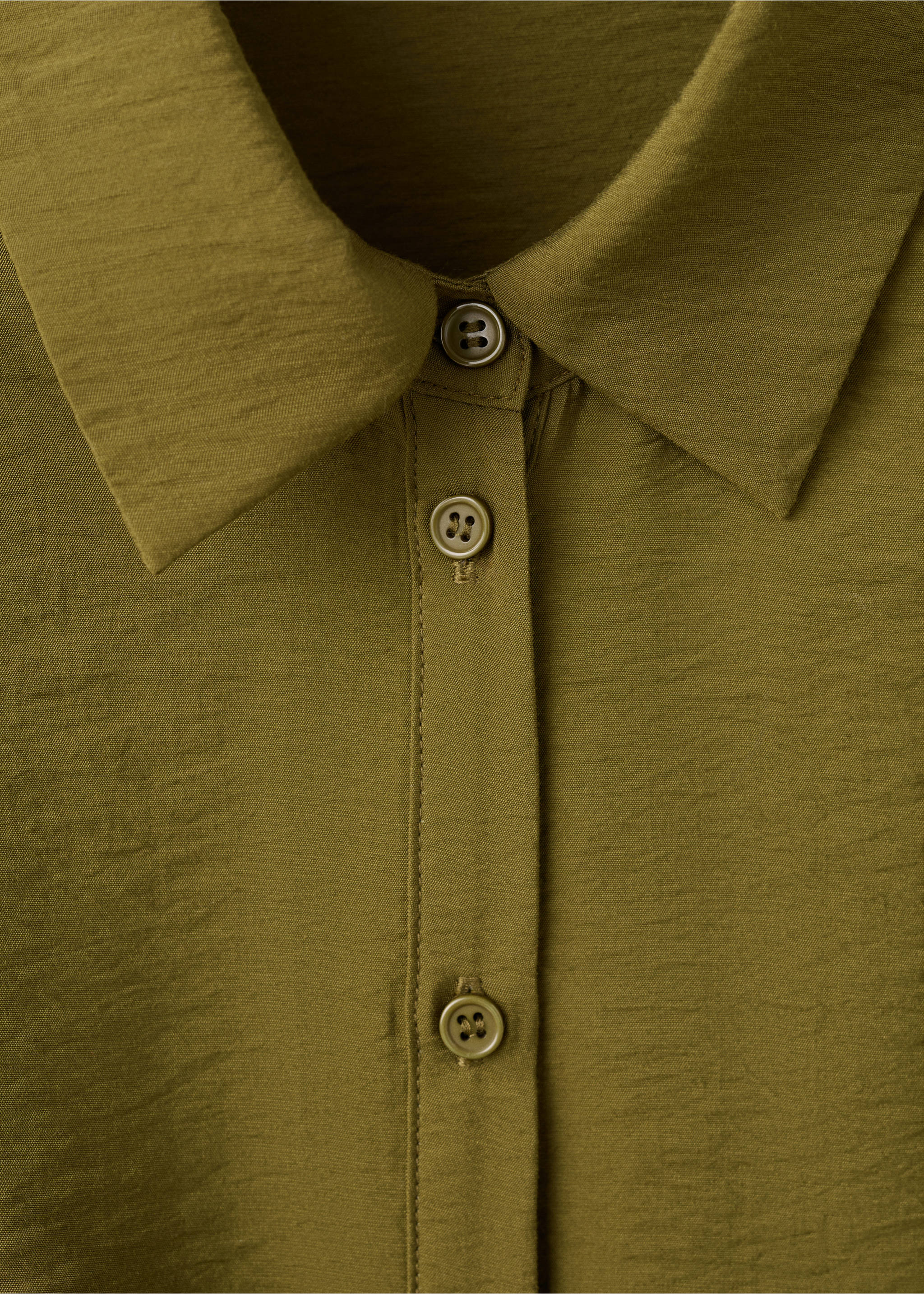 Knot short-sleeve shirt - Details of the article 8, Green. Ref: 27067153-00.