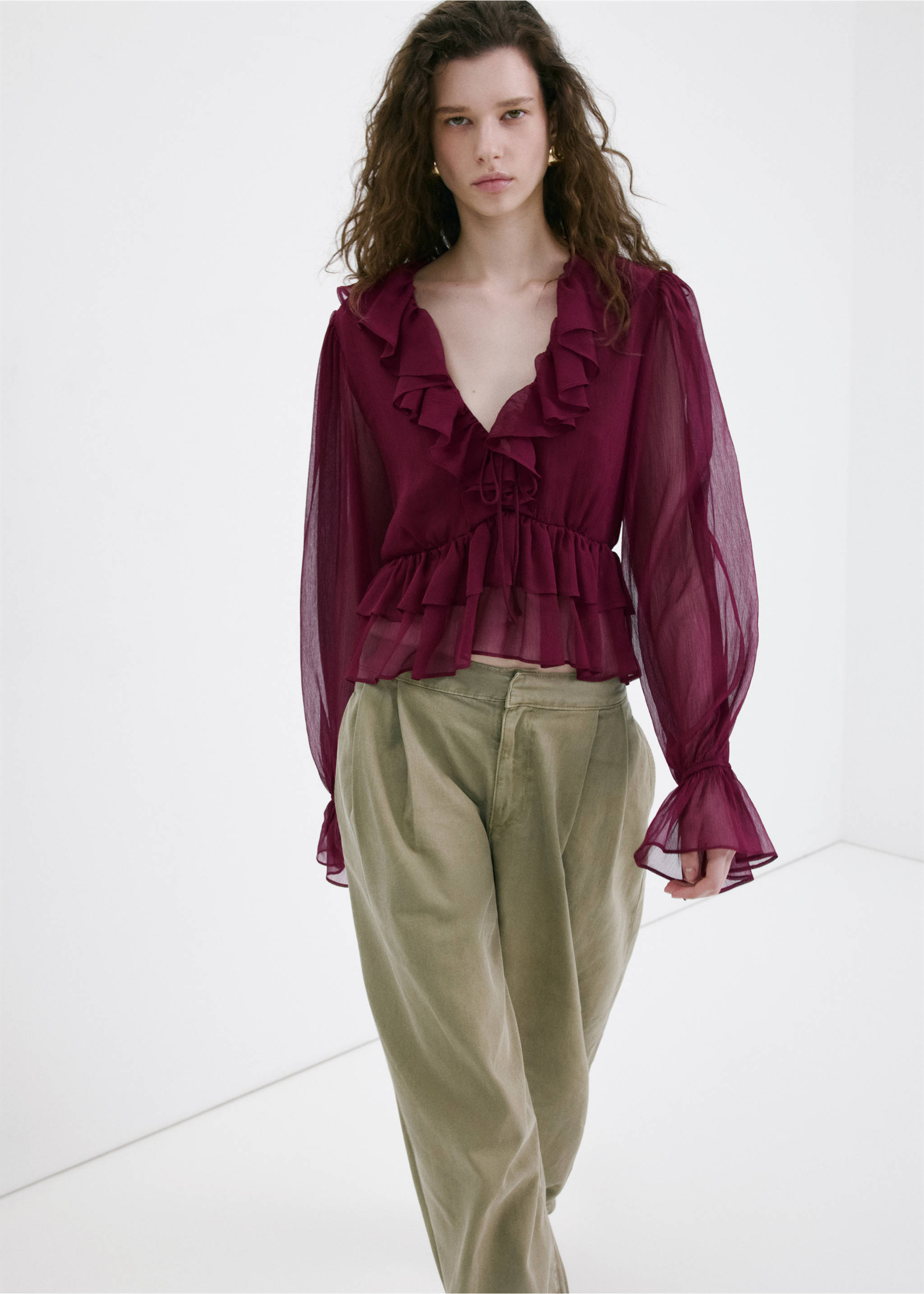 Fluid ruffled blouse - Details of the article 2, Maroon. Ref: 27067160-00.