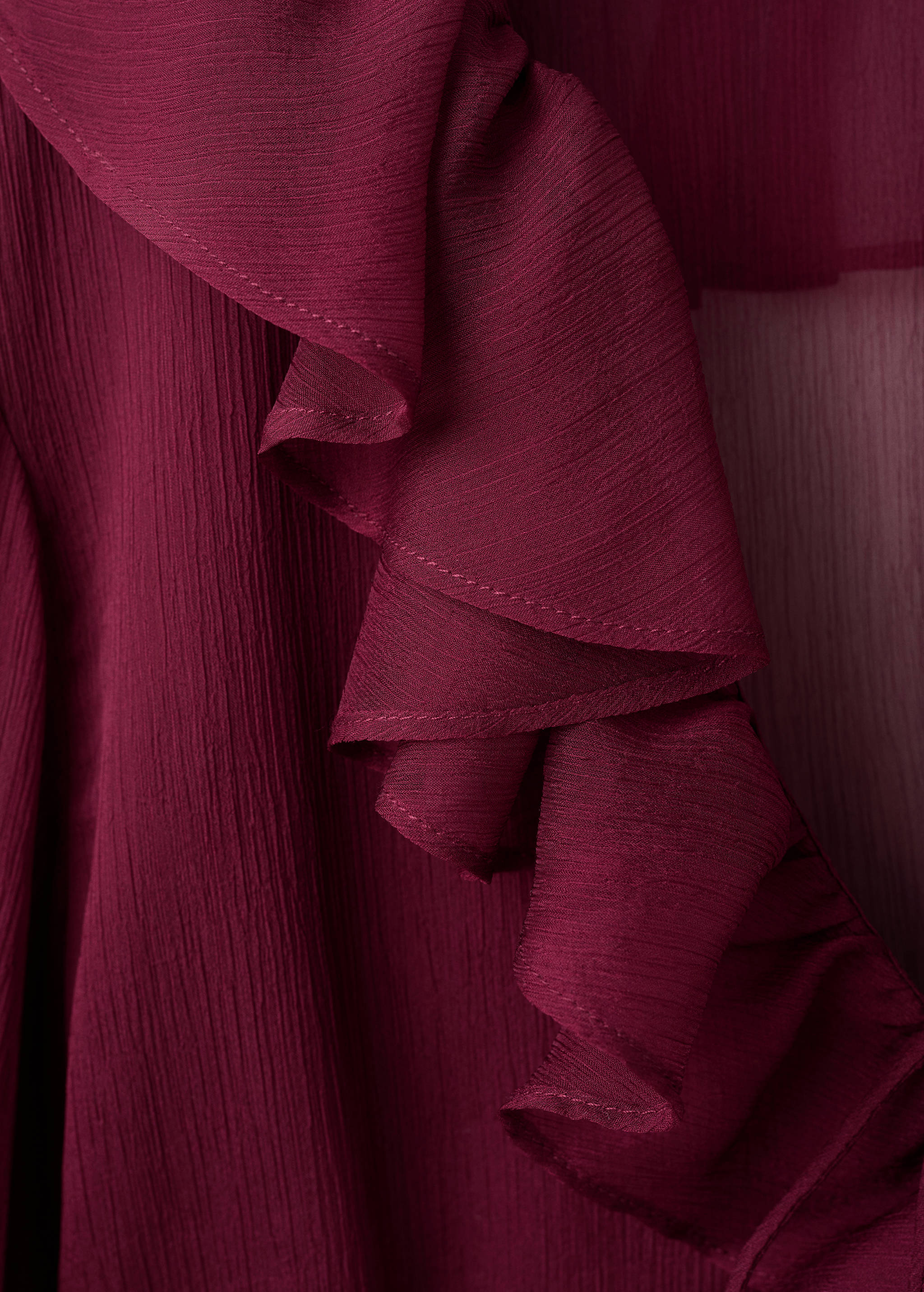 Fluid ruffled blouse - Details of the article 0