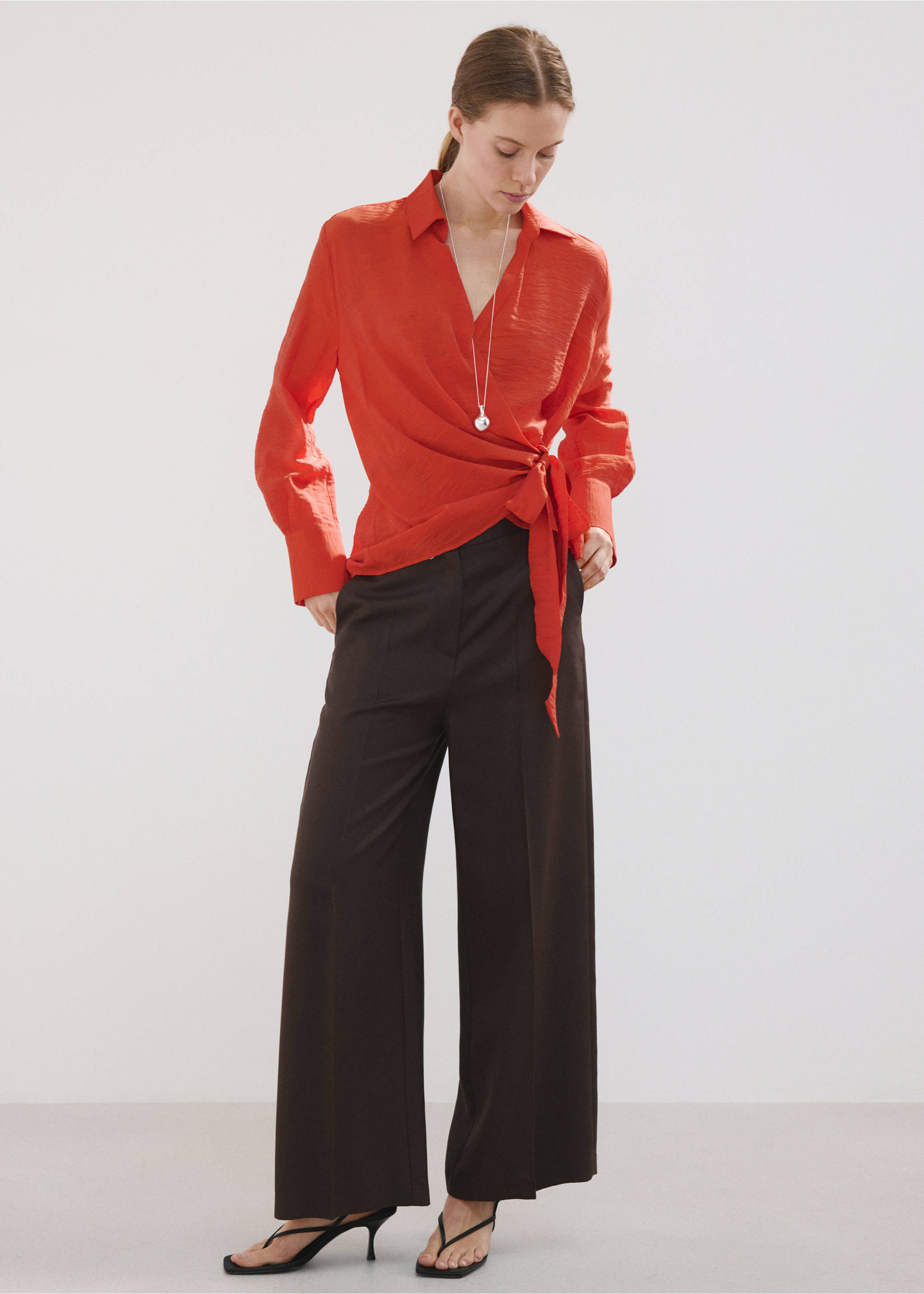 Blouse with tie detail - General plane, Red. Ref: 27067165-00.