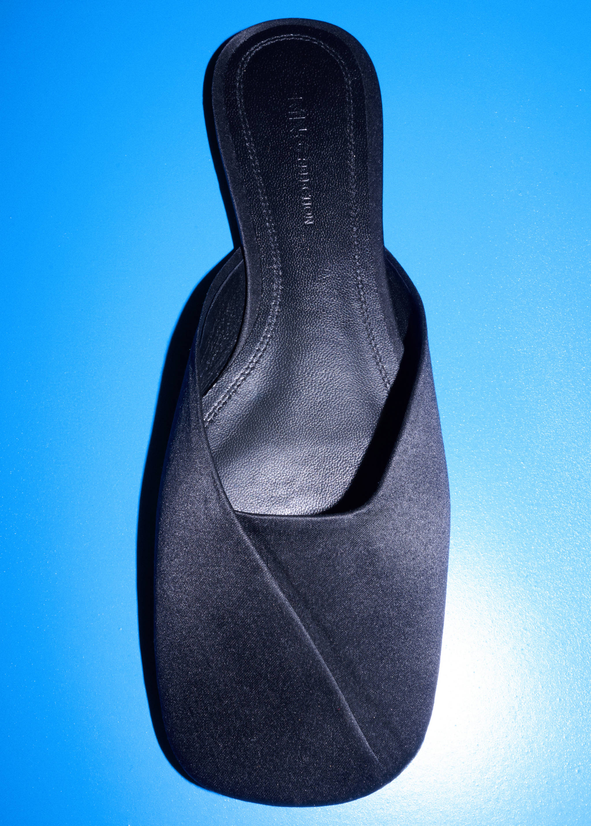 Leather flat shoes - Details of the article 9