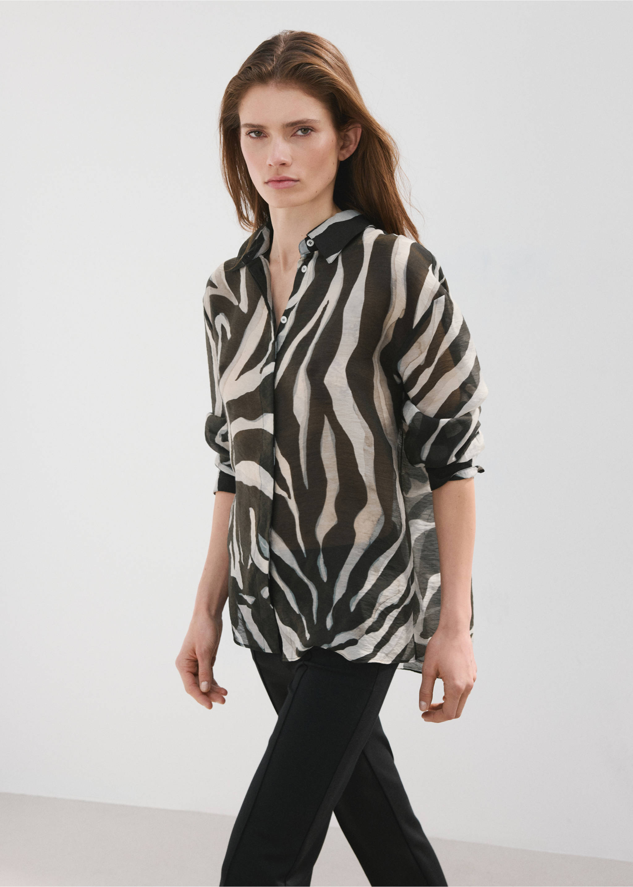 Lyocell printed shirt - Medium plane, Black. Ref: 27067801-00.