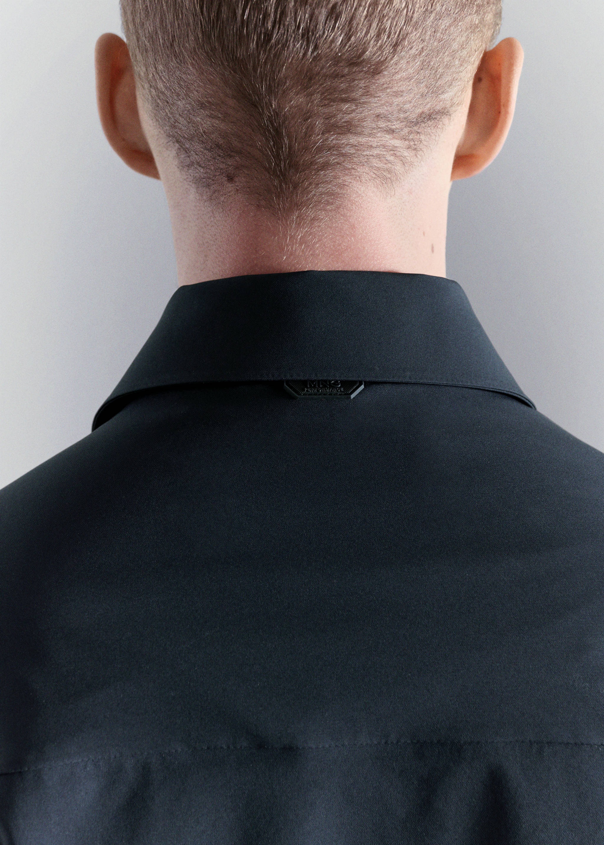 Water-repellent jacket with pockets - Details of the article 6