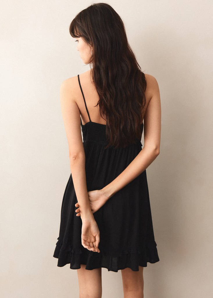Short dress with bead detail — Black