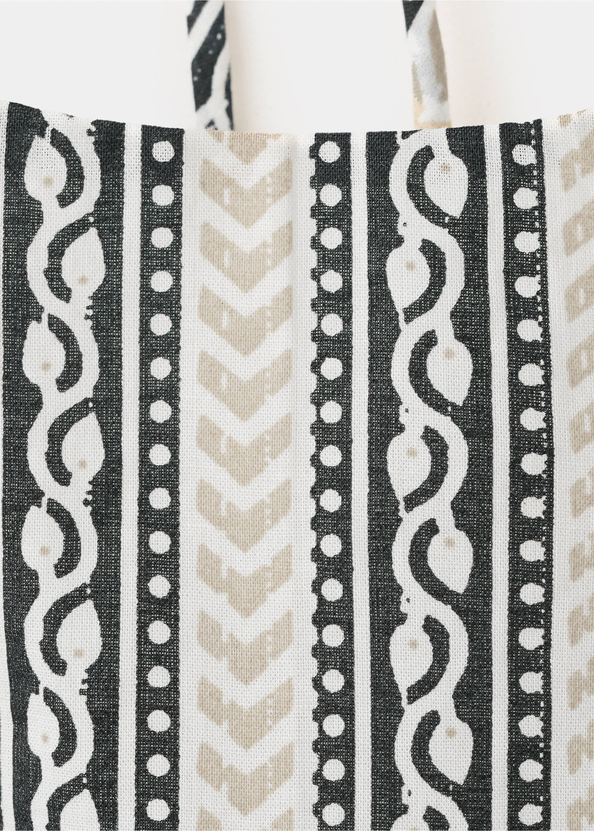 Top halter cropped estampado - Pormenor do artigo 0, Cru. Ref: 27067900-00.