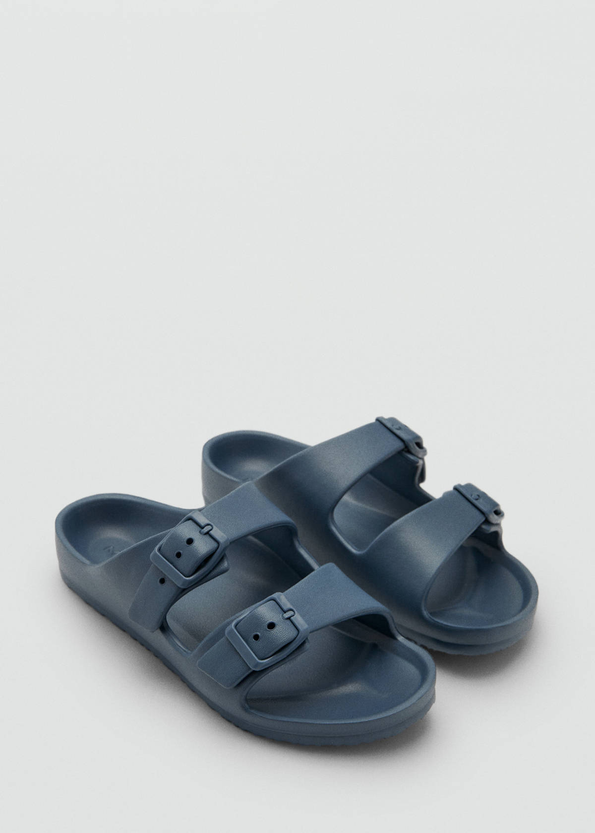 Rubberised buckle sandals — Navy