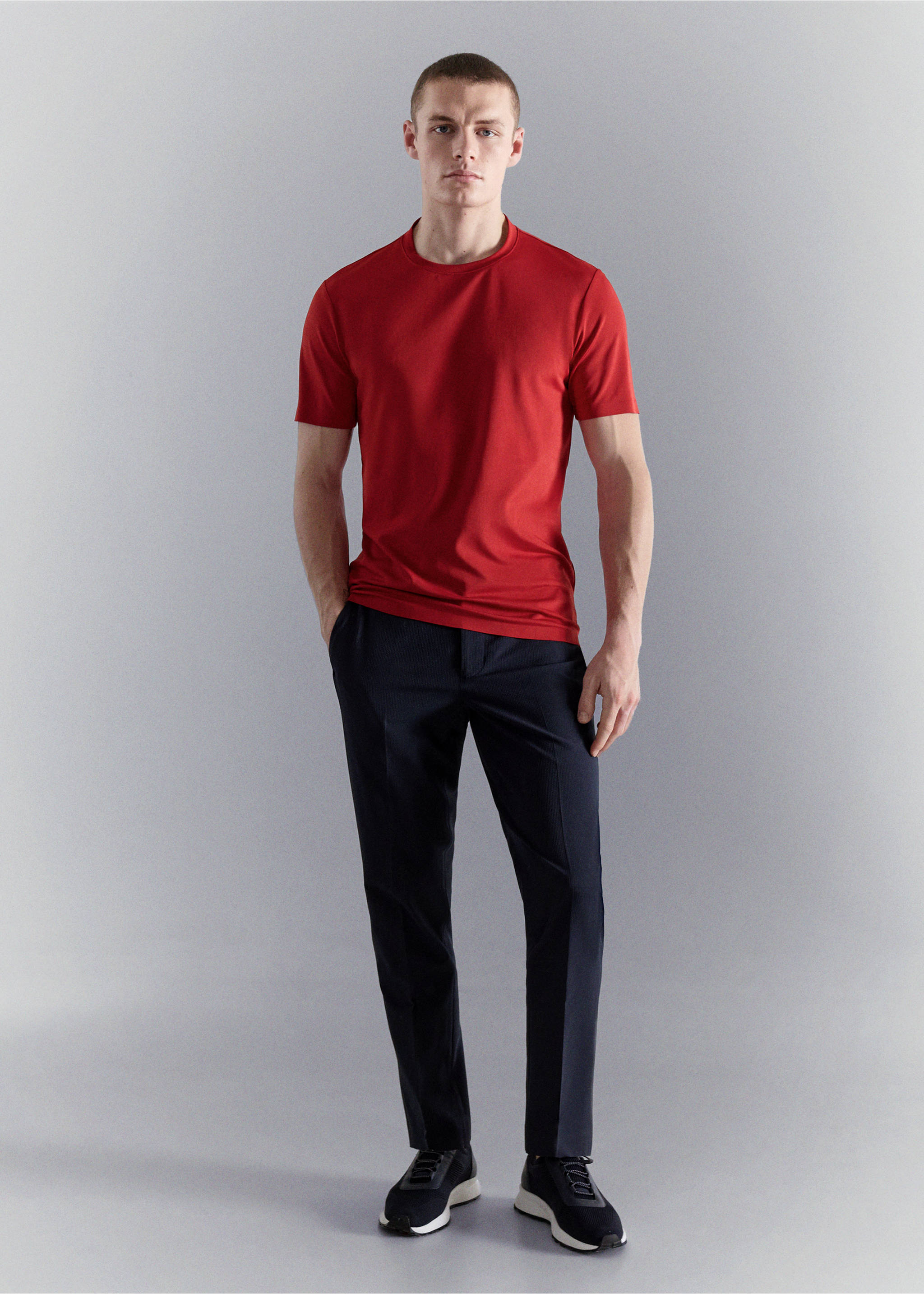 T-shirt slim-fit COOLMAX® - Plan général, Rouge. Ref: 27067909-00.