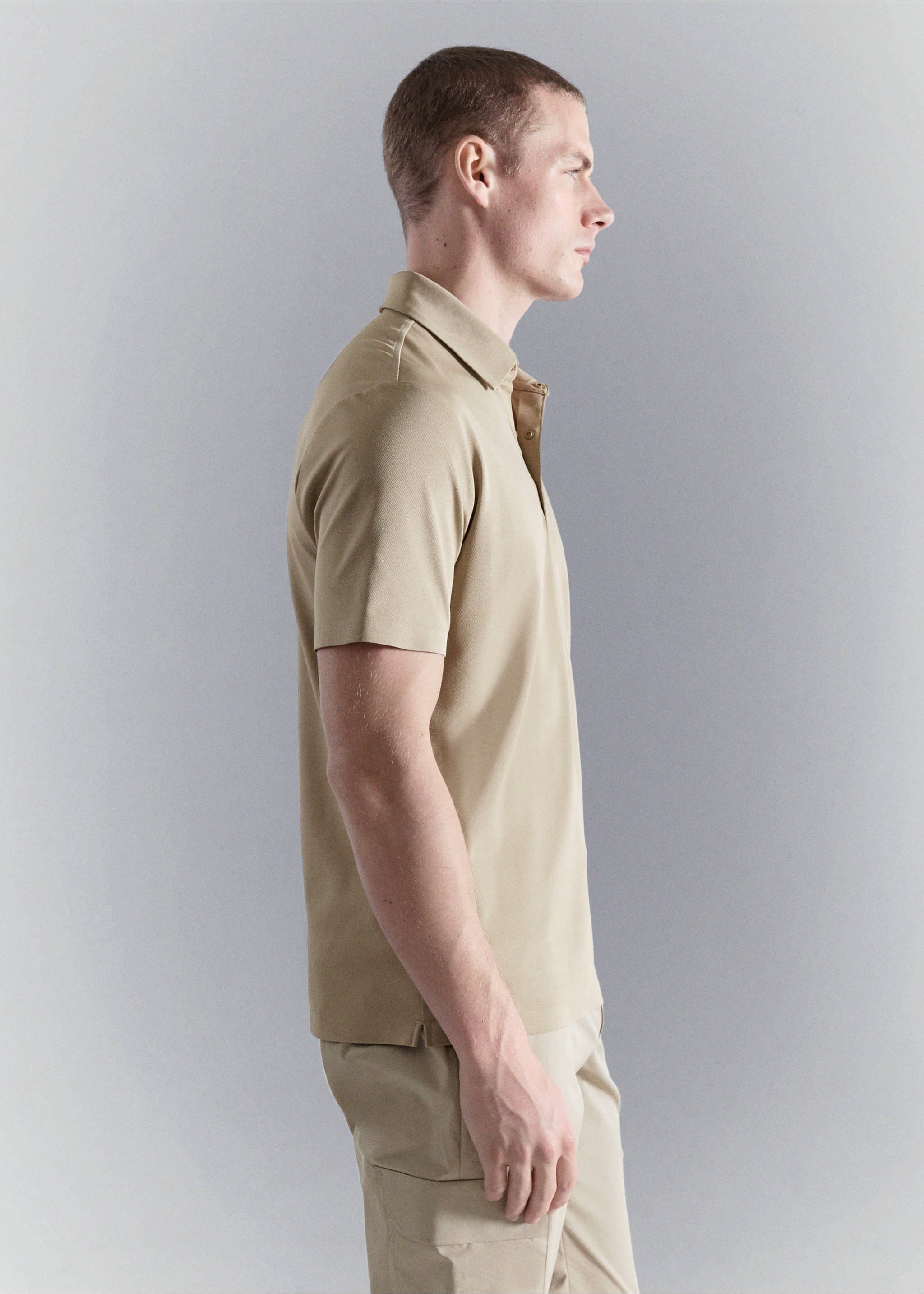 COOLMAX® slim fit polo shirt - Details of the article 2, Beige. Ref: 27067910-00.
