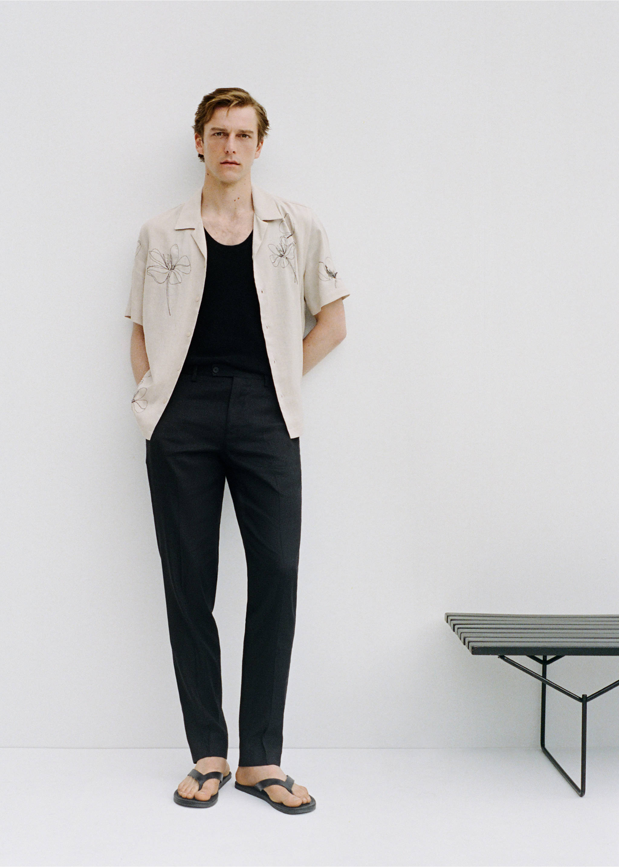 Pantalon de costume Amalfi slim fit - Détail de l'article 6, Noir. Ref: 27067911-00.