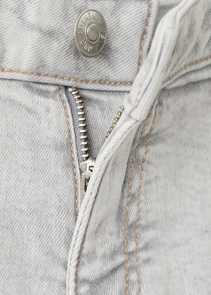 Frayed detail mini shorts — Denim Grey