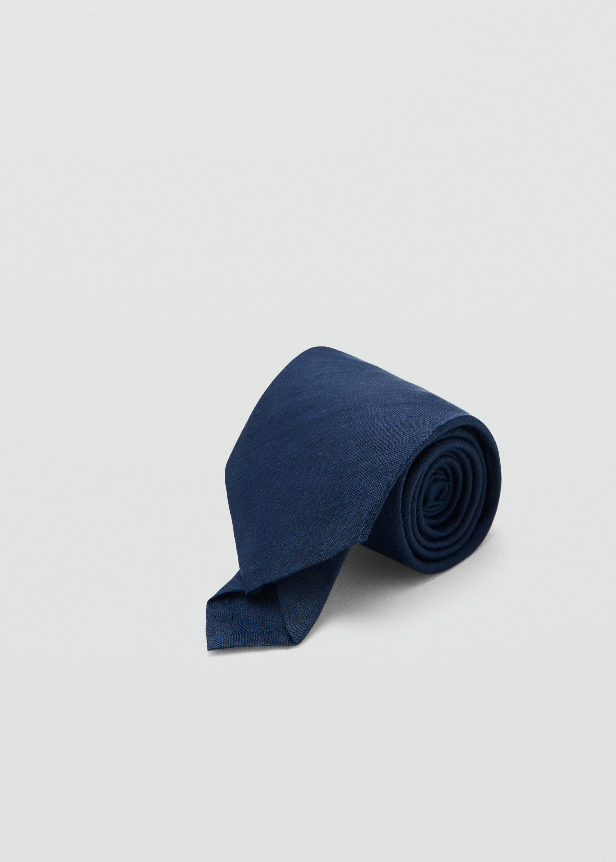 Plain tie in linen and silk blend - Details of the article 1