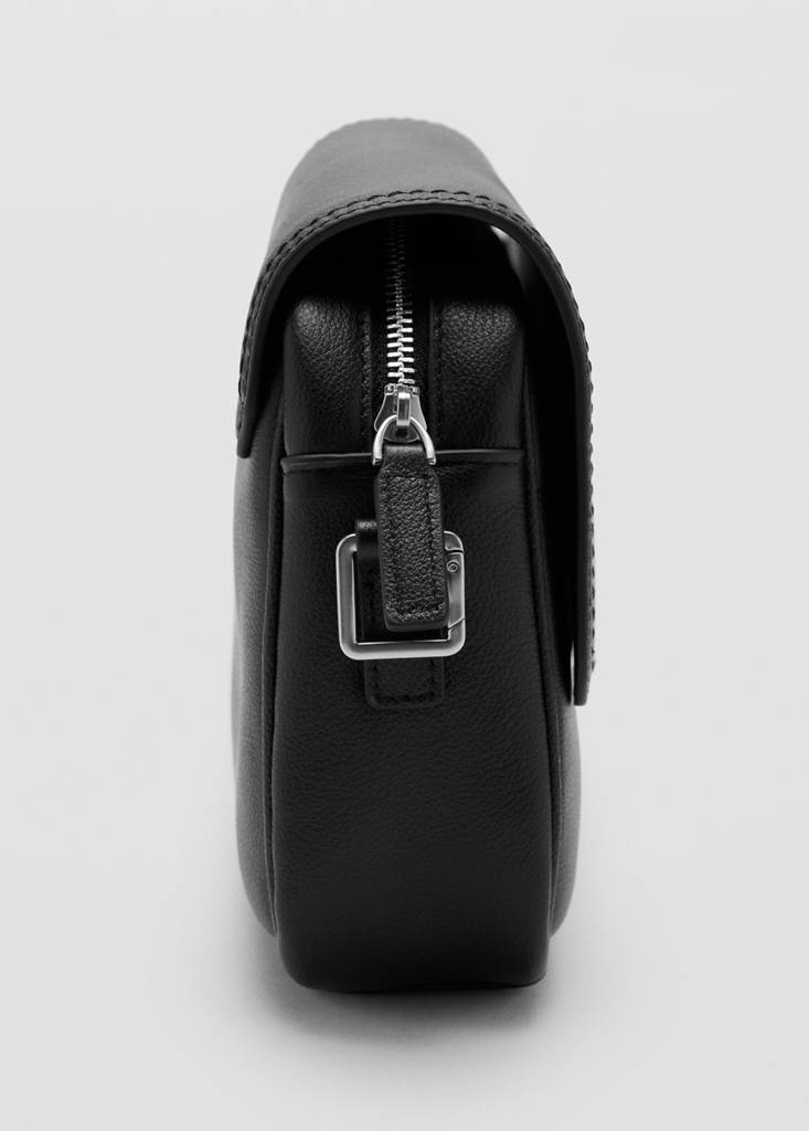 Leather strap bag — Black