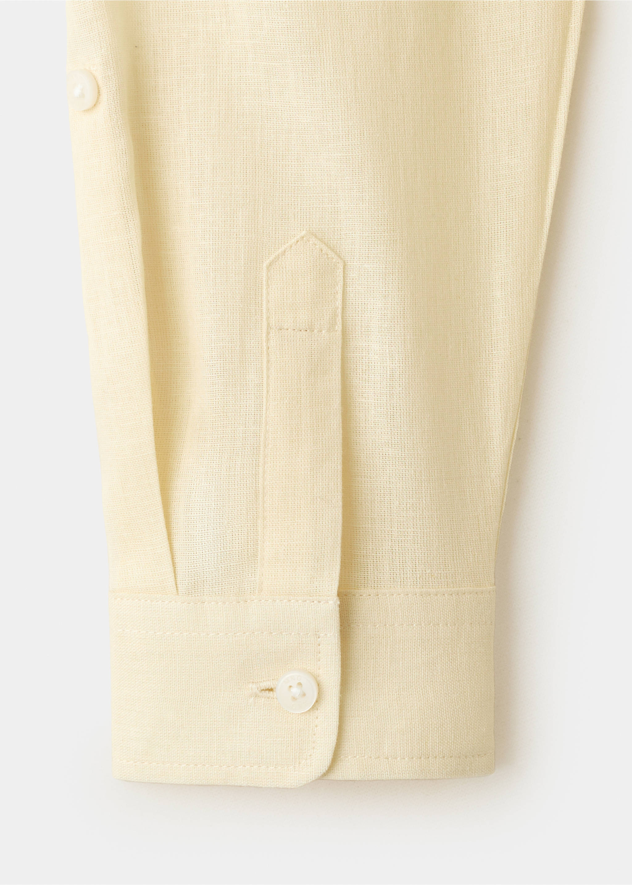 Straight linen shirt - Details of the article 0, Vanilla. Ref: 27068263-00.