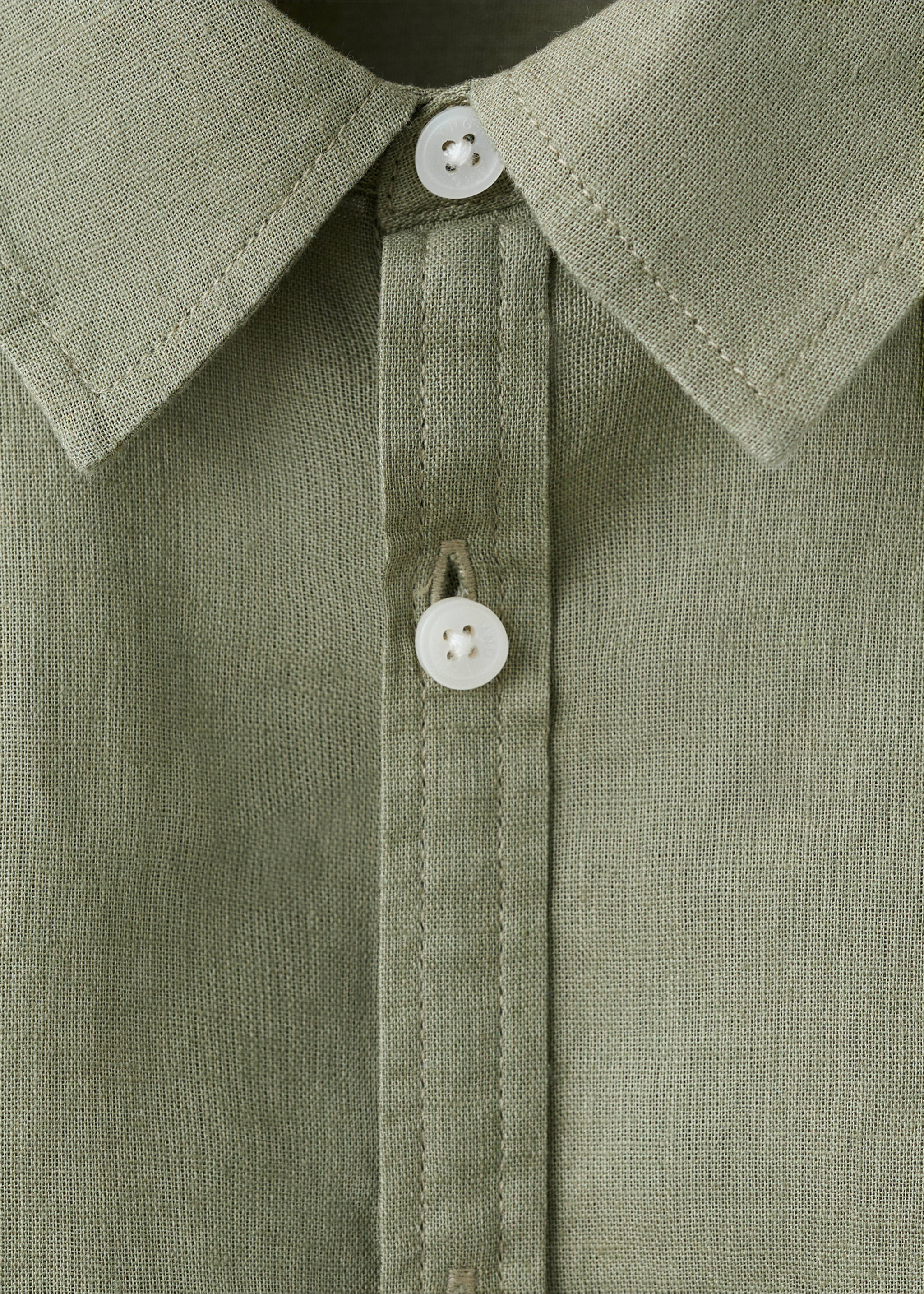 Straight linen shirt - Details of the article 8, Khaki. Ref: 27068263-00.