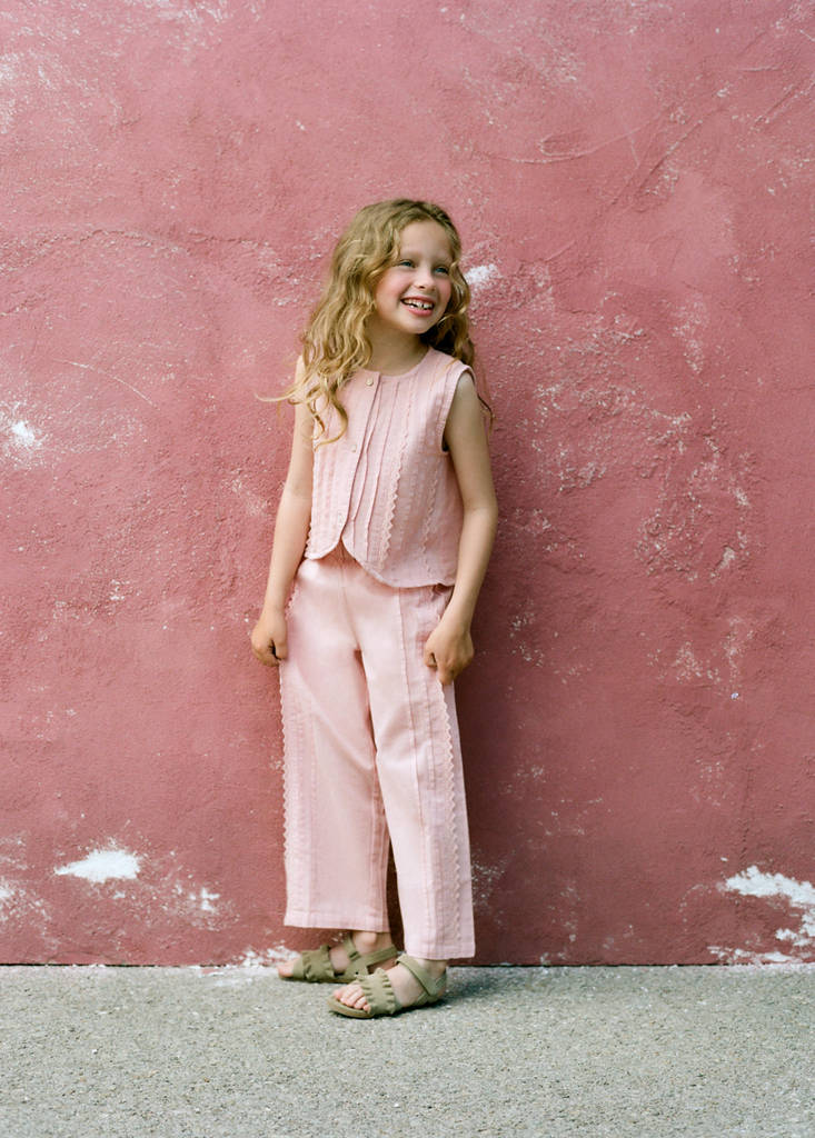 Straight trousers with embroidered details — Pink