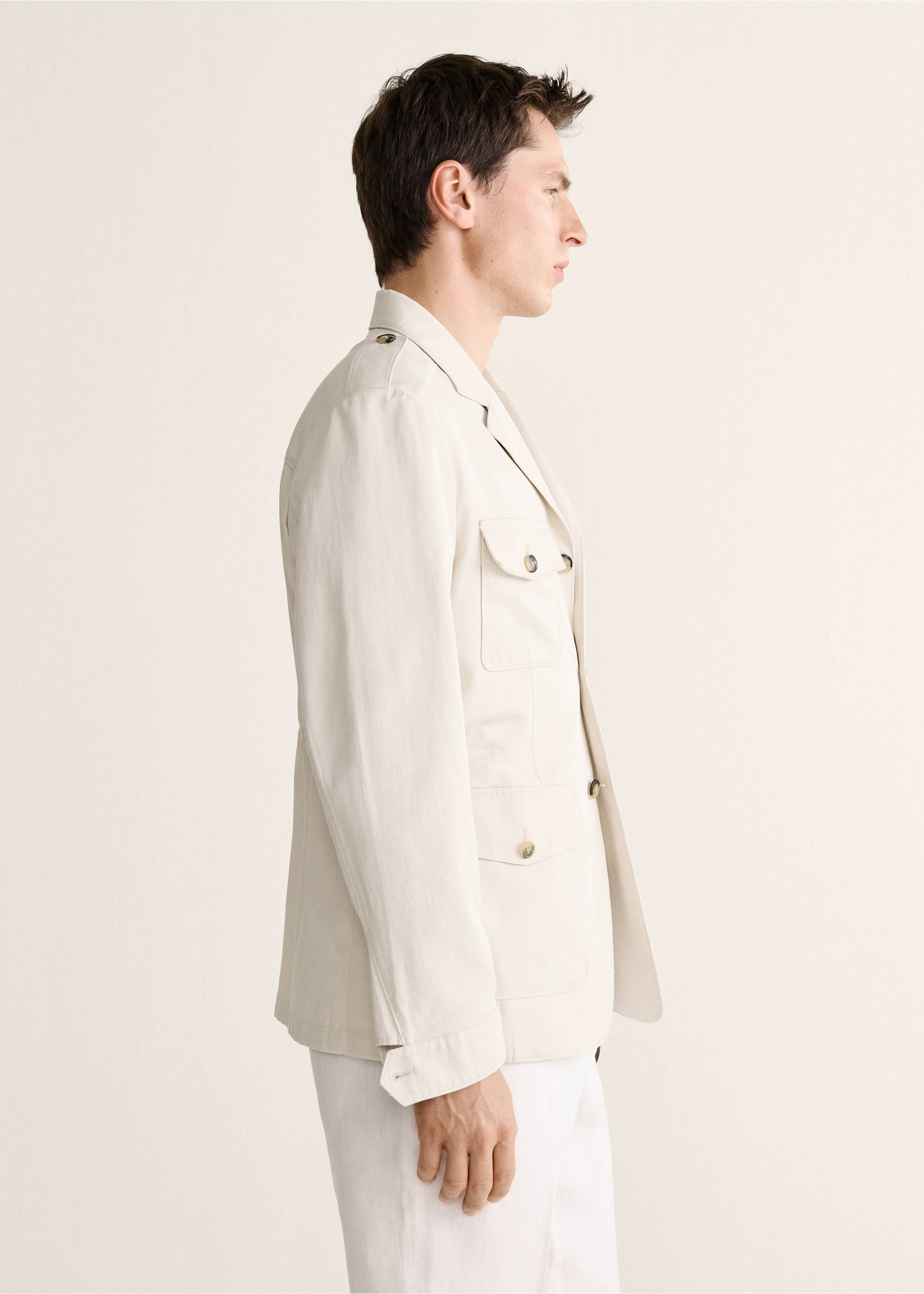 100% cotton jacket with pockets - Details of the article 2, Beige. Ref: 27068275-00.