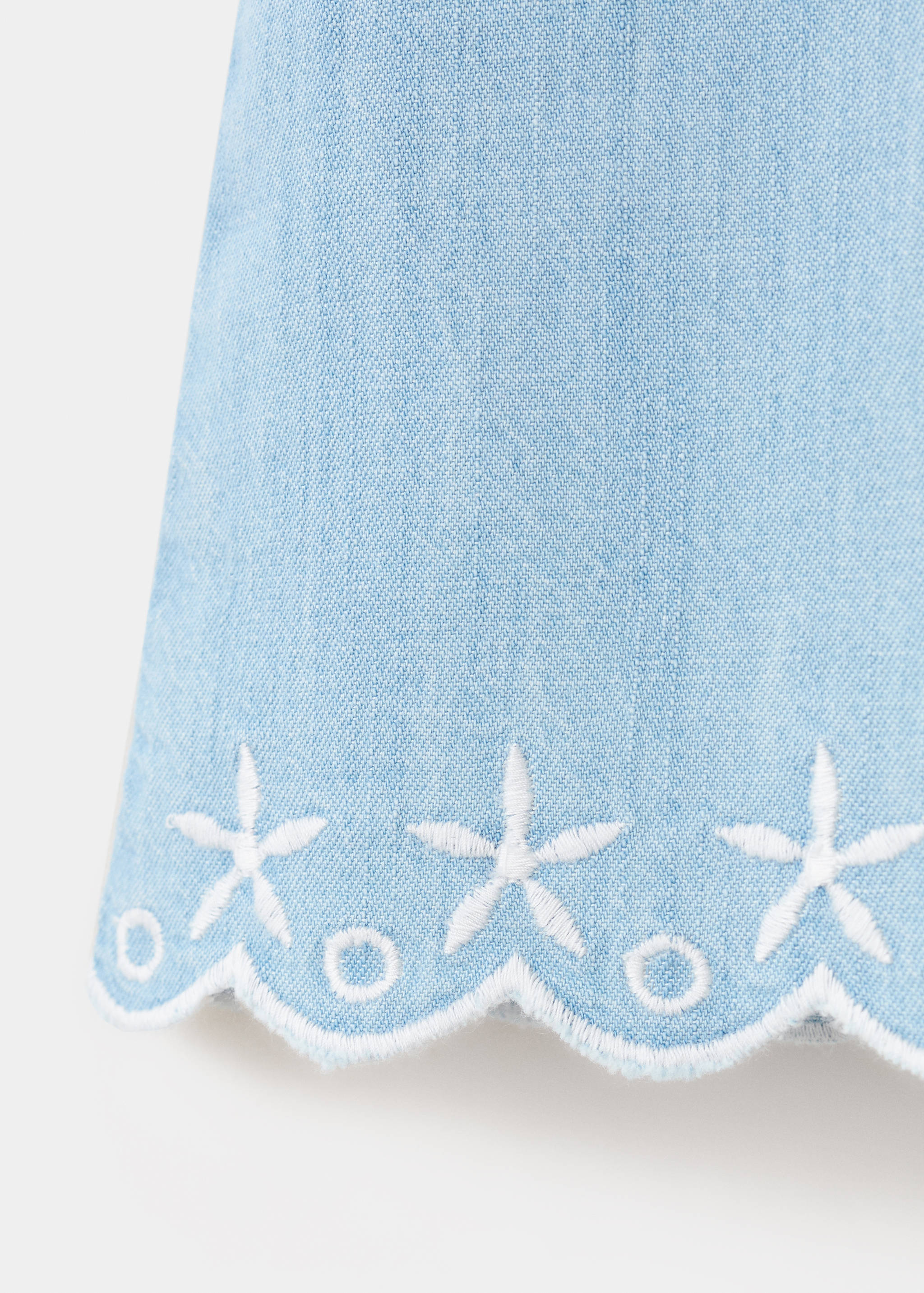 Blouse with embroidered stars - Detail van het artikel 8