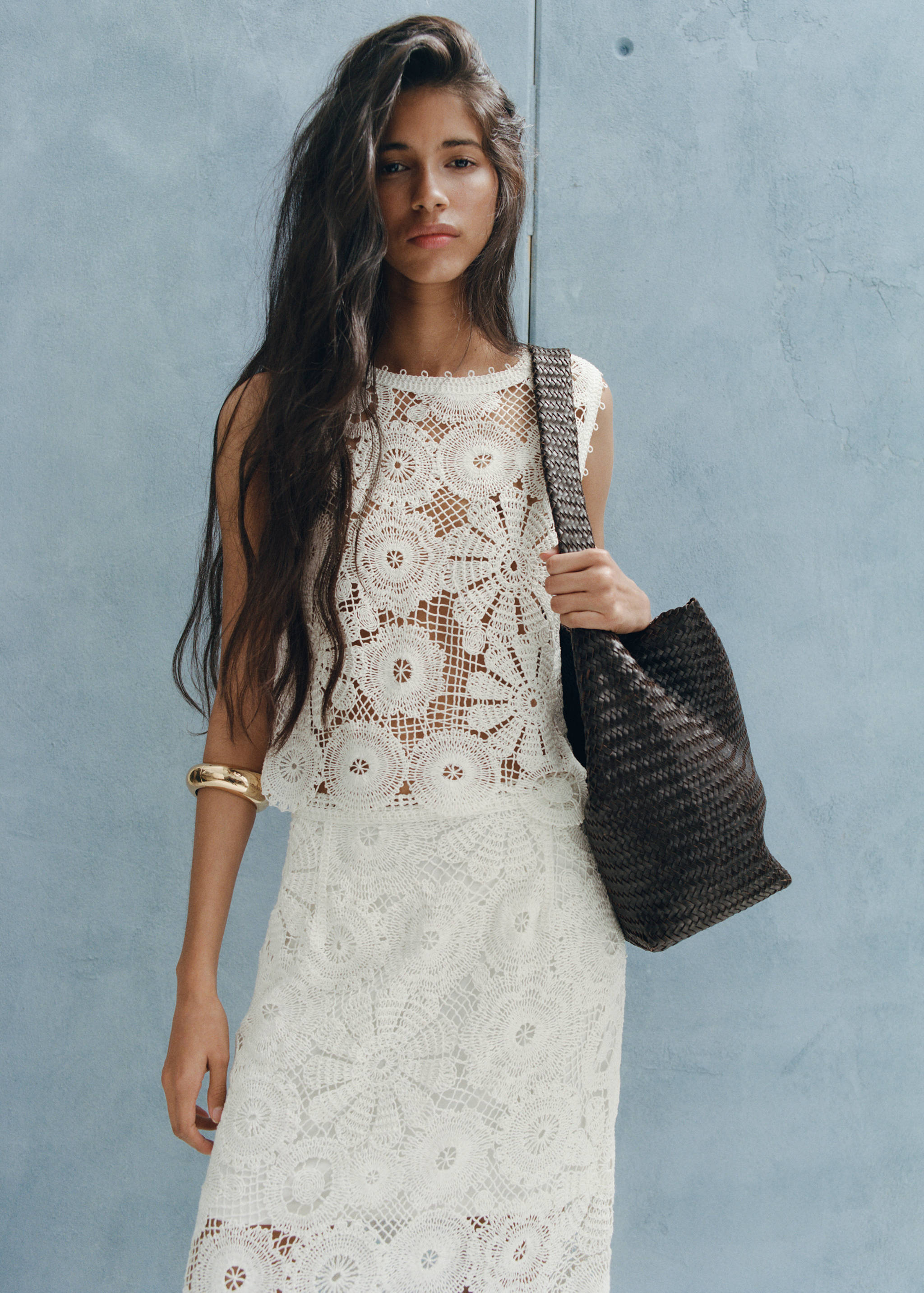 Embroidered top with openwork details - Medium plane