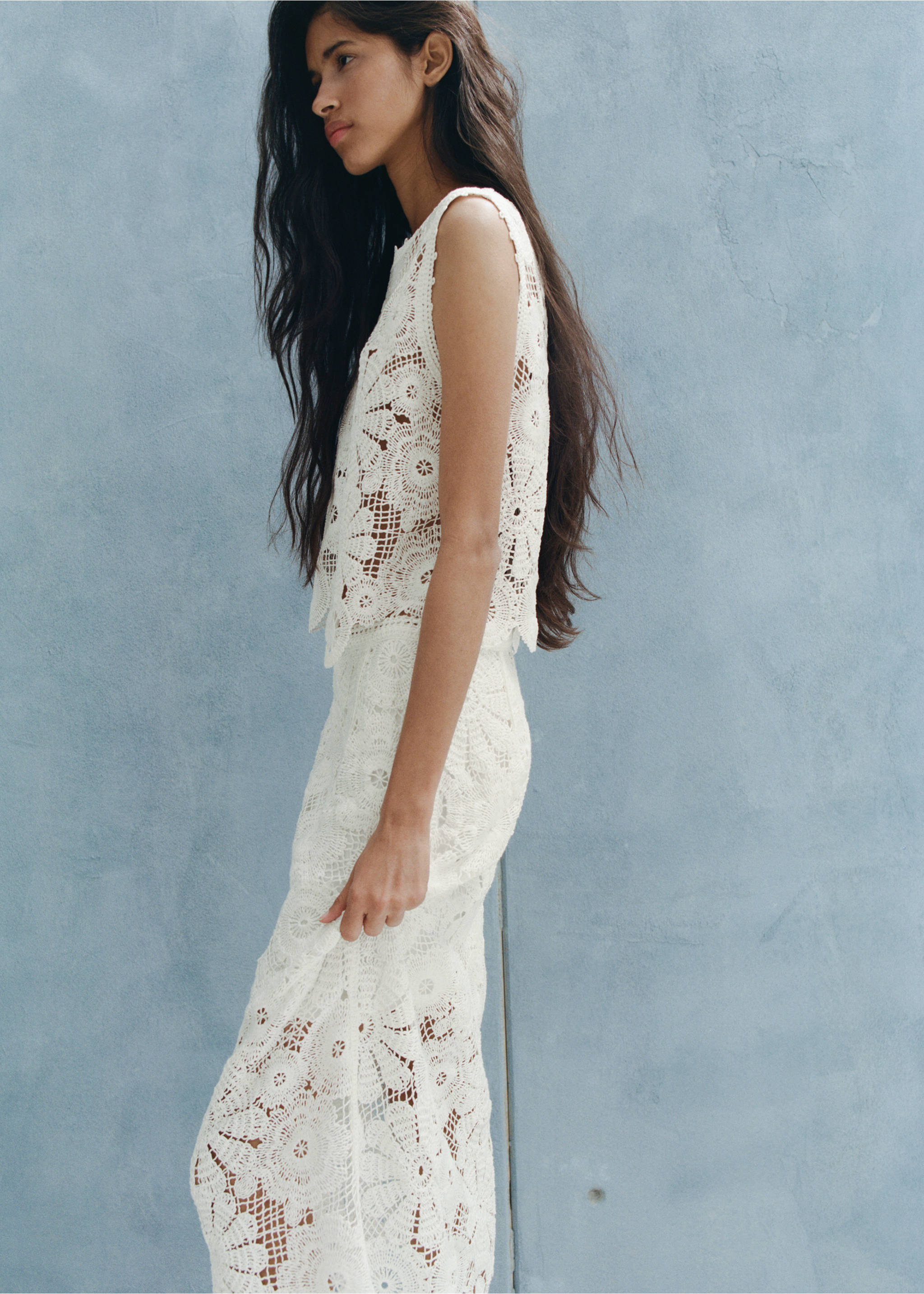 Embroidered top with openwork details - Details of the article 1, Off White. Ref: 27069055-00.
