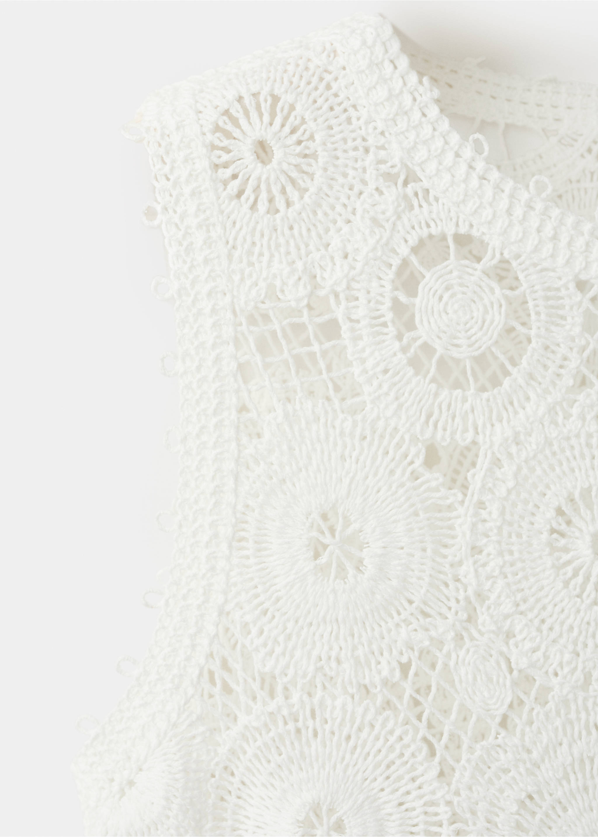 Embroidered top with openwork details - Details of the article 8, Off White. Ref: 27069055-00.