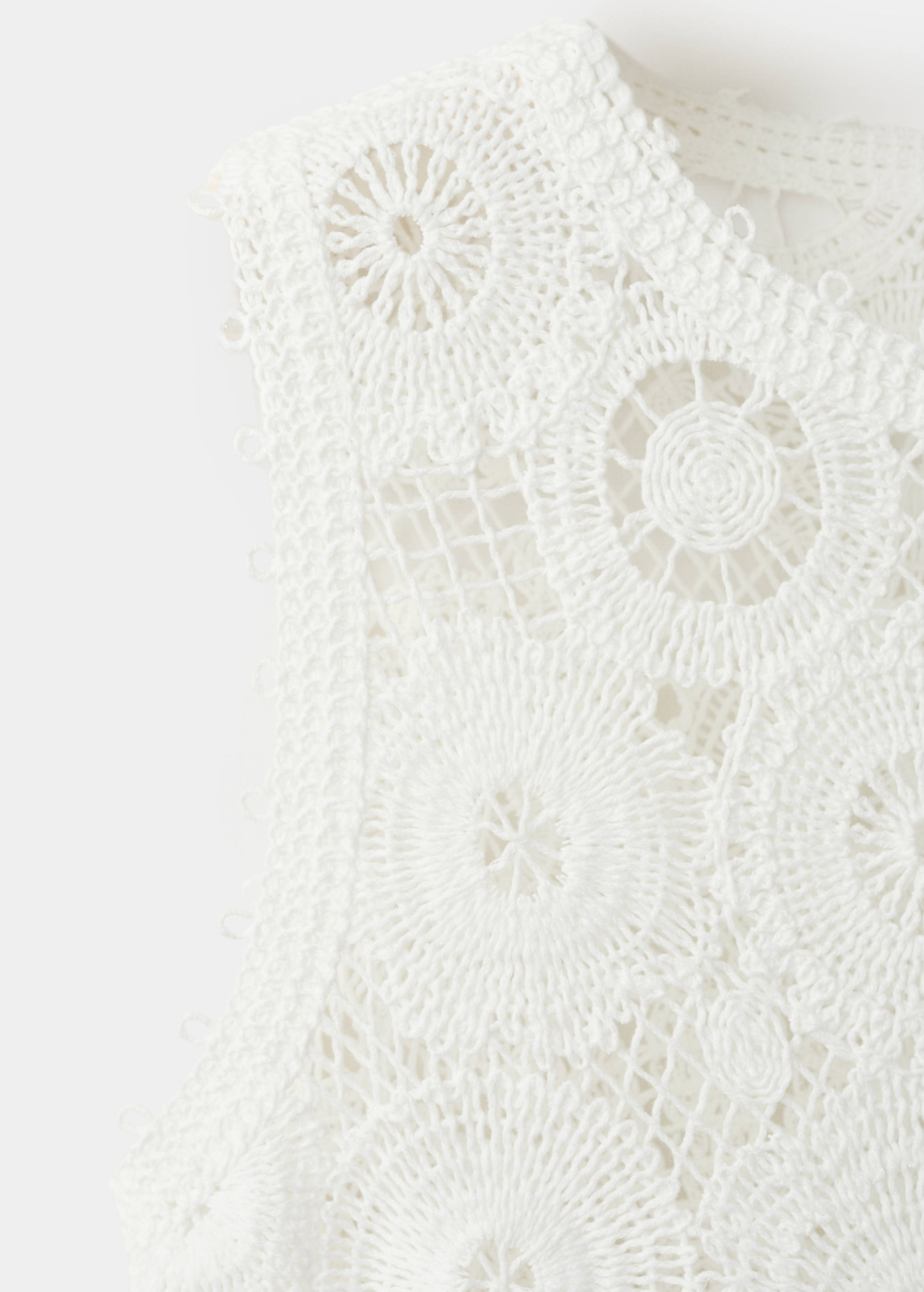 Embroidered top with openwork details - Details of the article 8