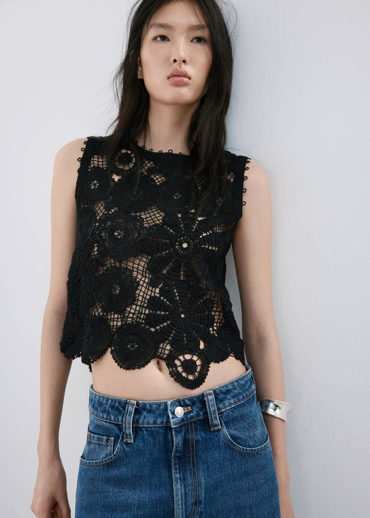Embroidered top with lace accents