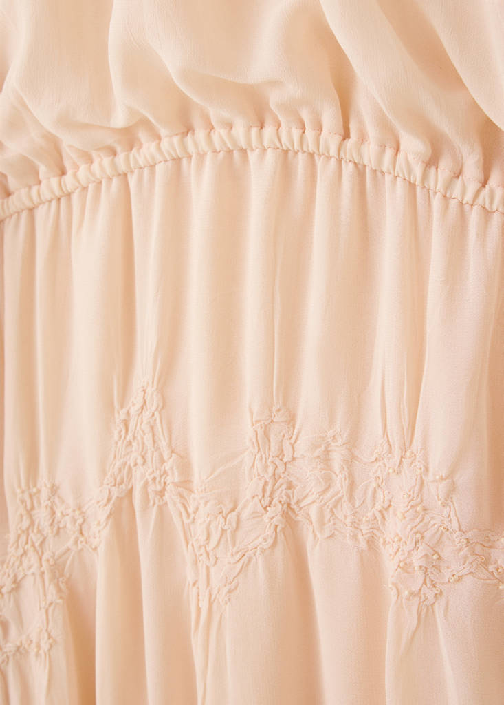 Flowy dress with embroidered details — Pale Pink