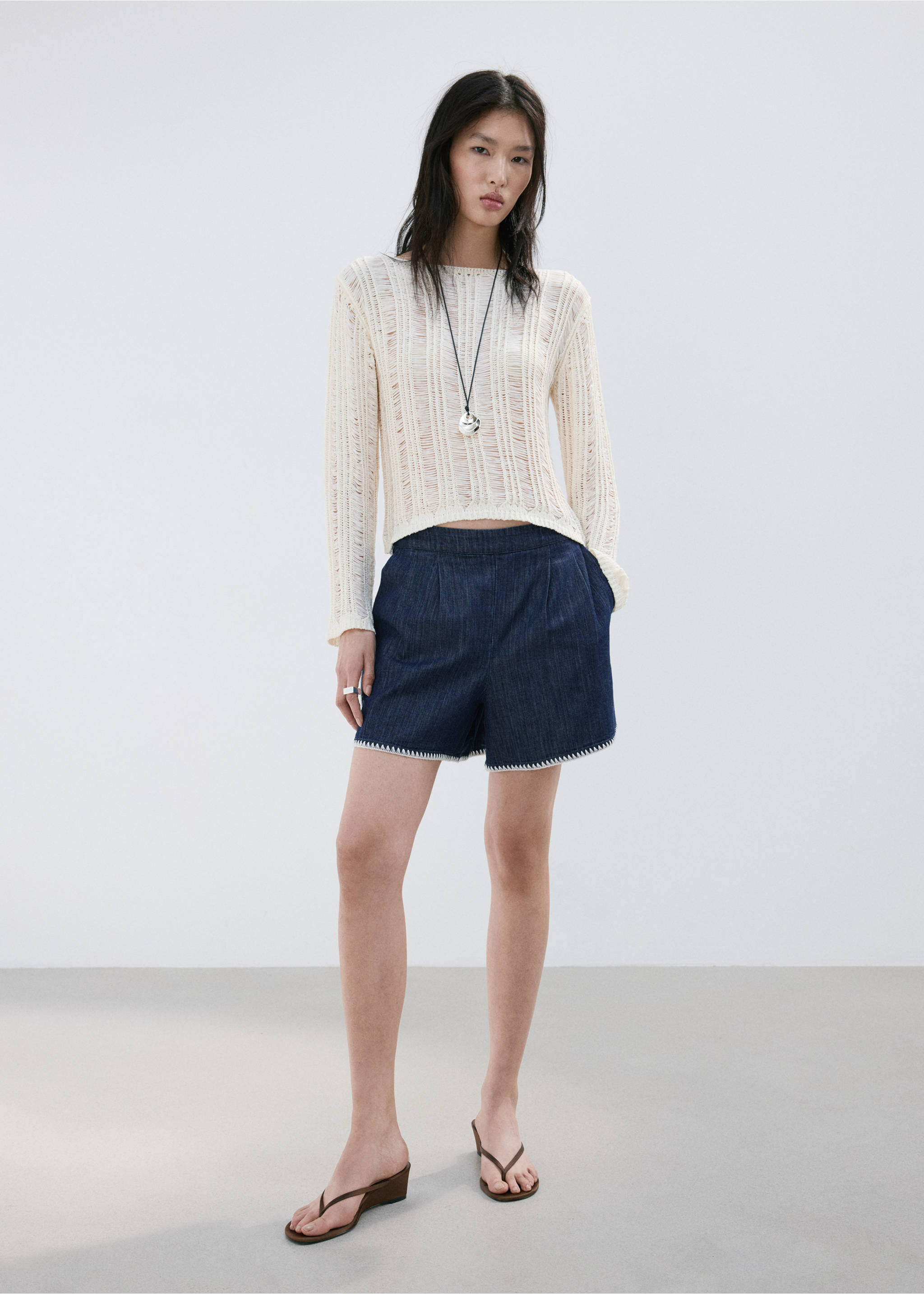 Shorts vaqueros ribetes en contraste - Detalle del artículo 2, Azul. Ref: 27069062-00.