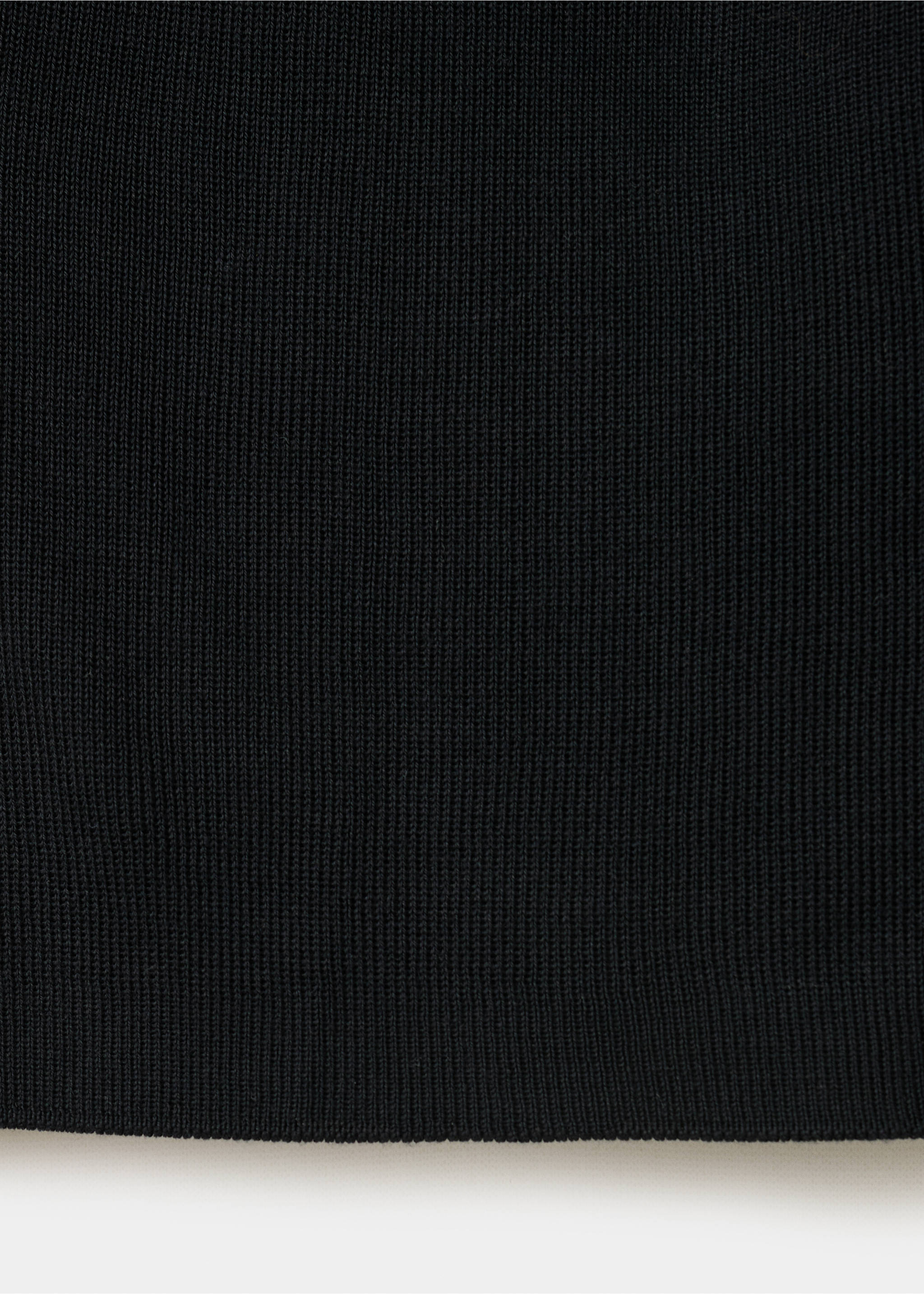 Halter-neck lyocell top - Details of the article 0, Black. Ref: 27069066-00.