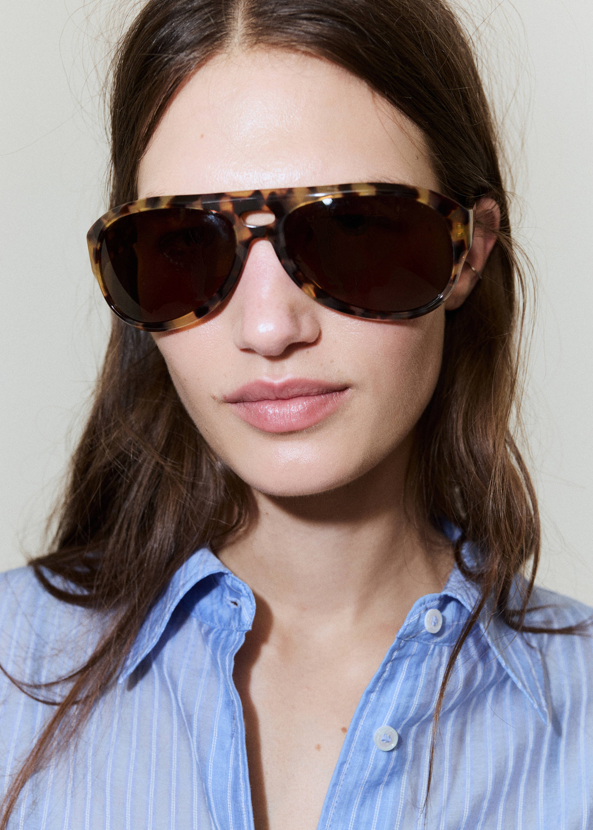 Camisa de liocel às riscas - Pormenor do artigo 1