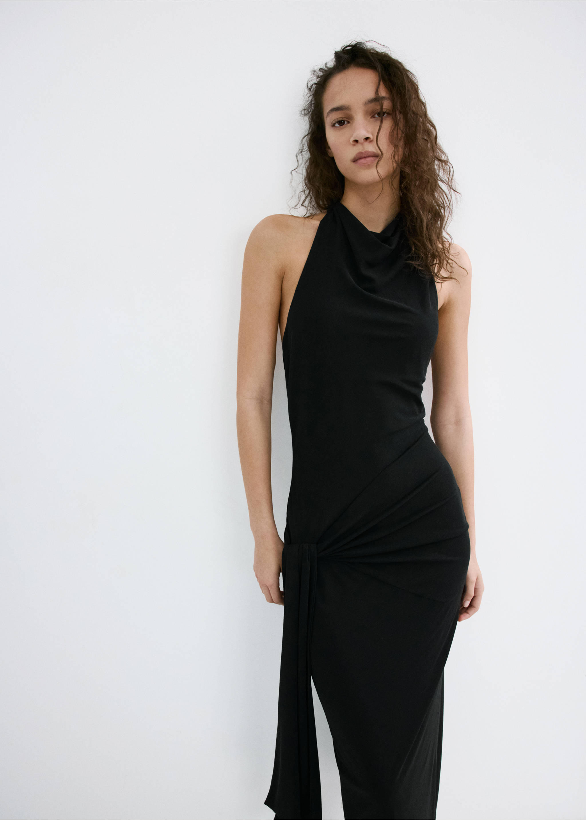 Halter tie dress - Medium plane, Black. Ref: 27069068-00.